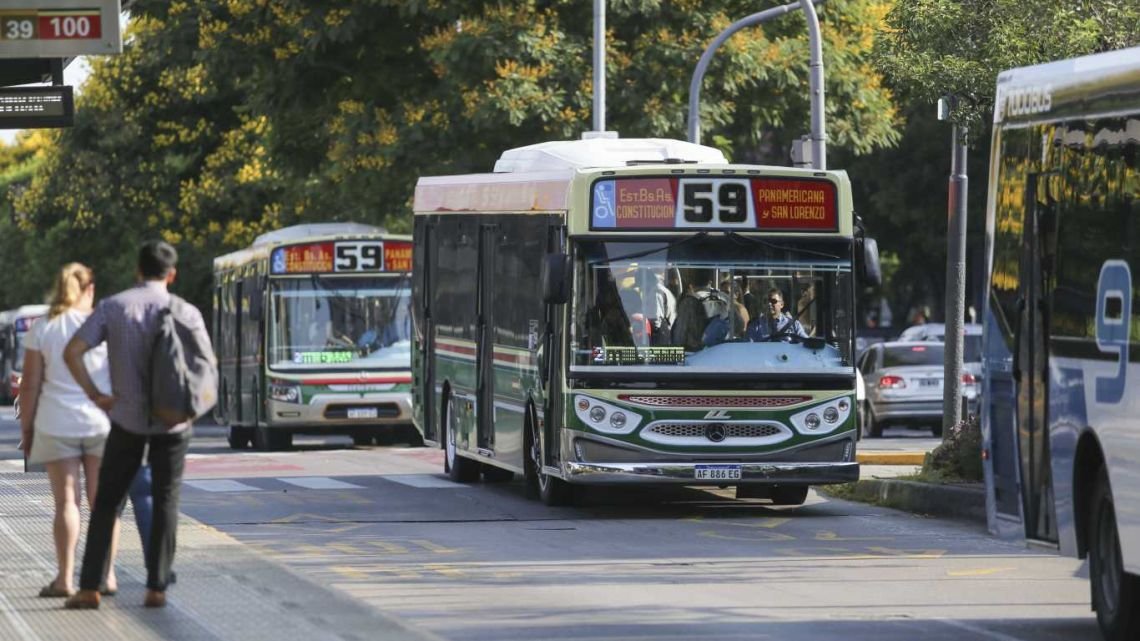 ¿Cuánto saldrá el boleto del colectivo en el AMBA desde este viernes?
