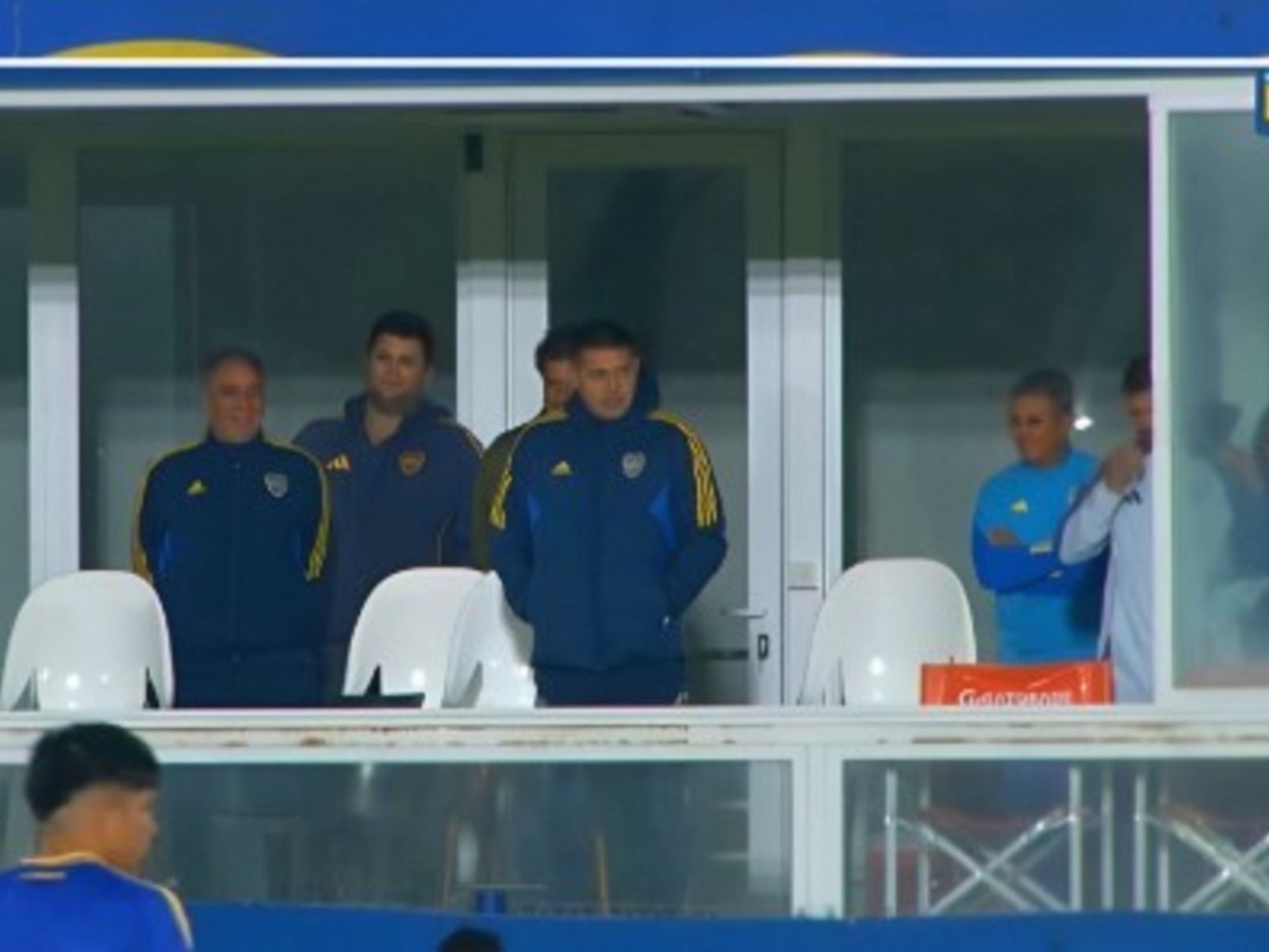 ¿se queda como técnico para los playoffs?