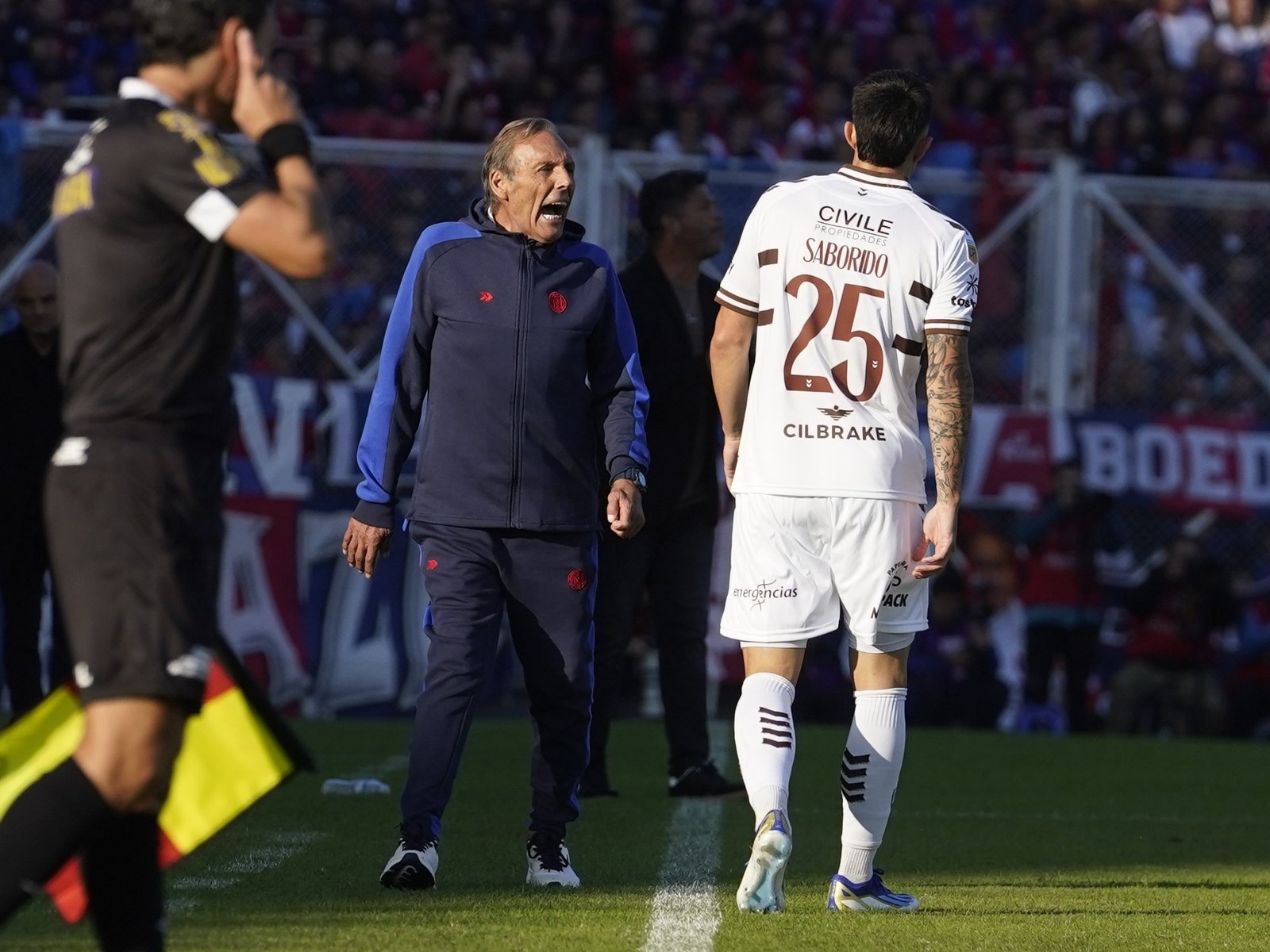 ¿tras la eliminación de San Lorenzo, Miguel Ángel Russo llega al banco de Boca?