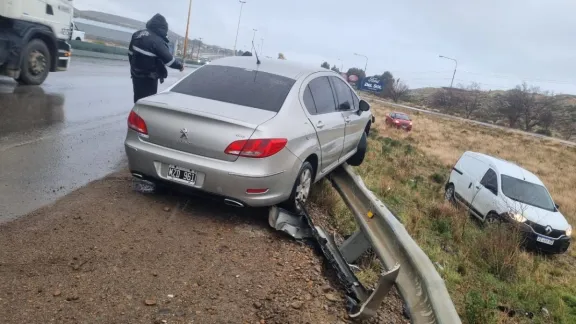 Accidente en la rotonda de Rutas 3 y 26
