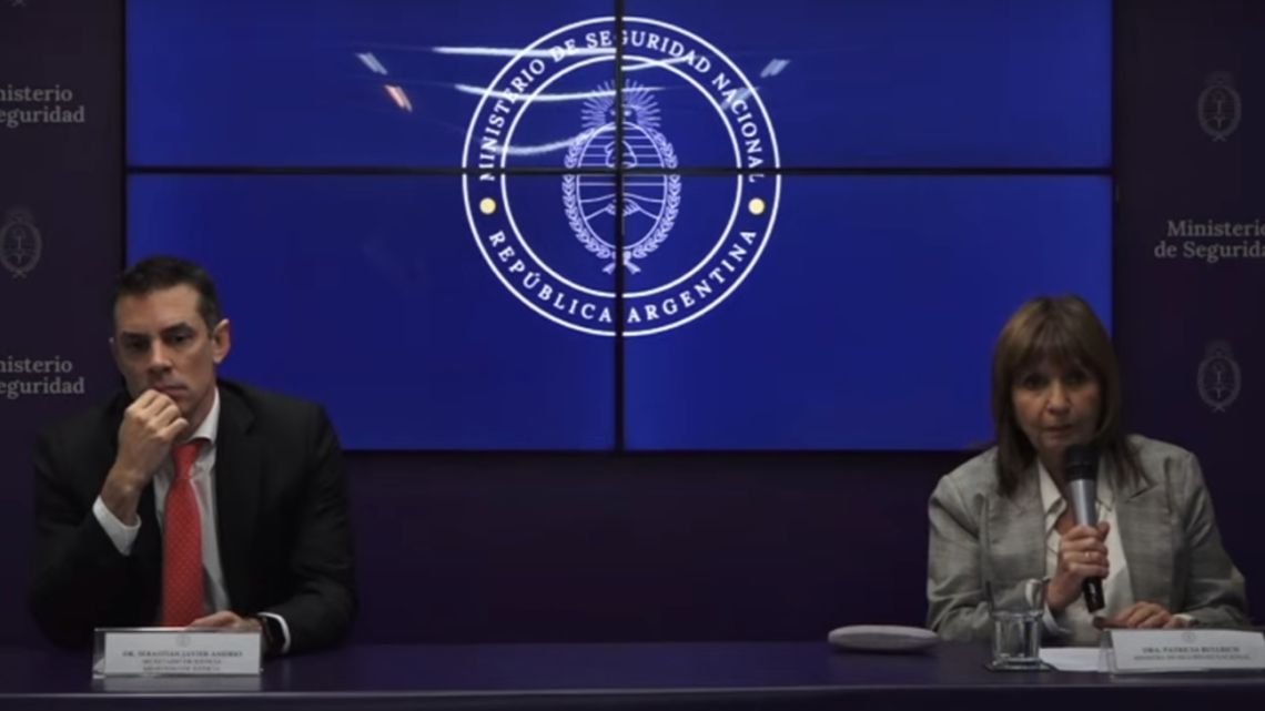 Bullrich defendió al policía que baleó en la cabeza a Thiago y culpó a los delincuentes