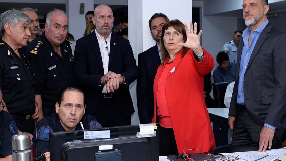 Bullrich reforma la Policía Federal, pero mantiene en secreto el cuerpo de espías | No cumplió con una orden judicial que la obliga a entregar información