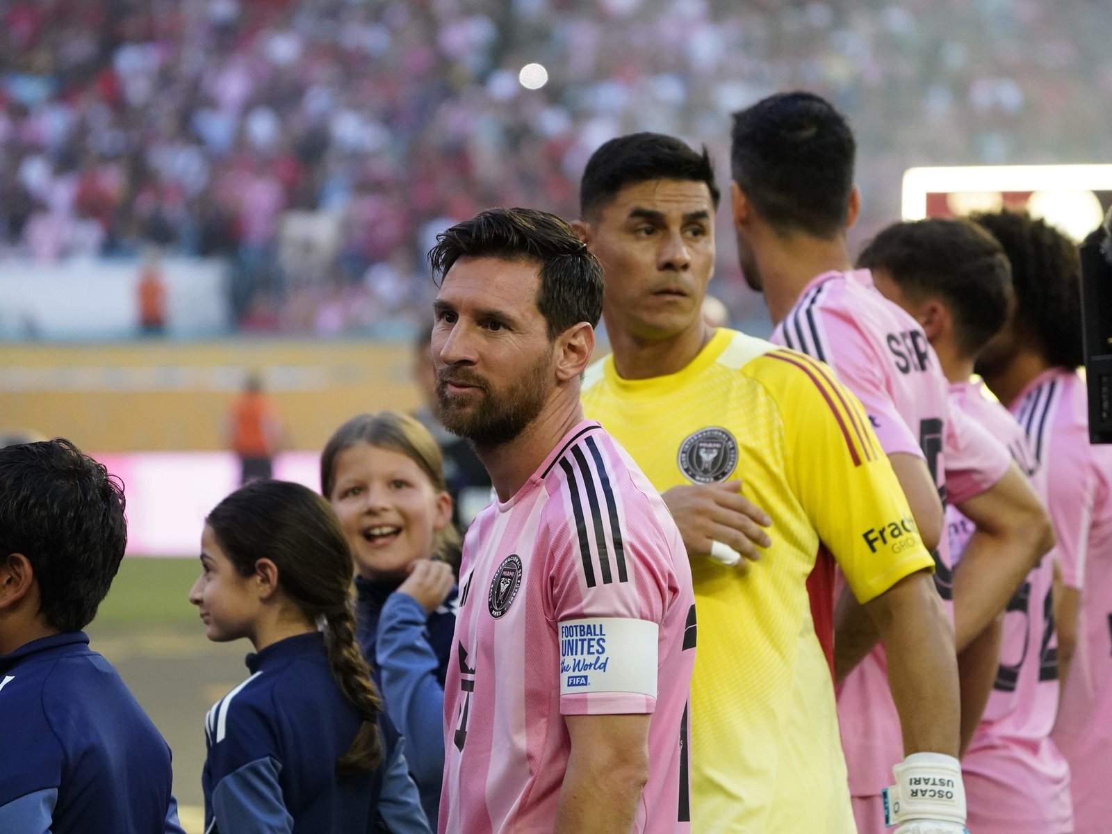 El Mundial de Clubes empezó con Óscar Ustari como héroe inesperado del Inter Miami de Lionel Messi, que casi le gana al final a Al Ahly