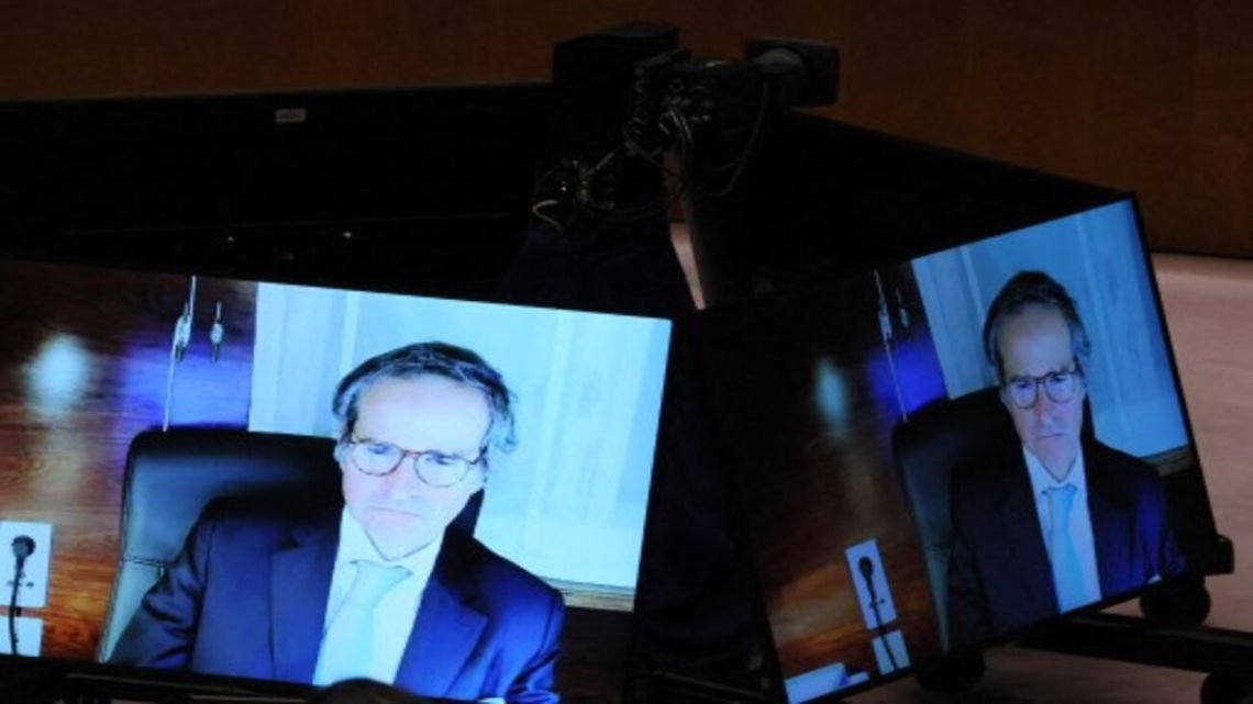 El titular del OIEA pidió una tregua por el ataque de Estados Unidos a Irán: “Estoy dispuesto a viajar para evitar una catástrofe nuclear”