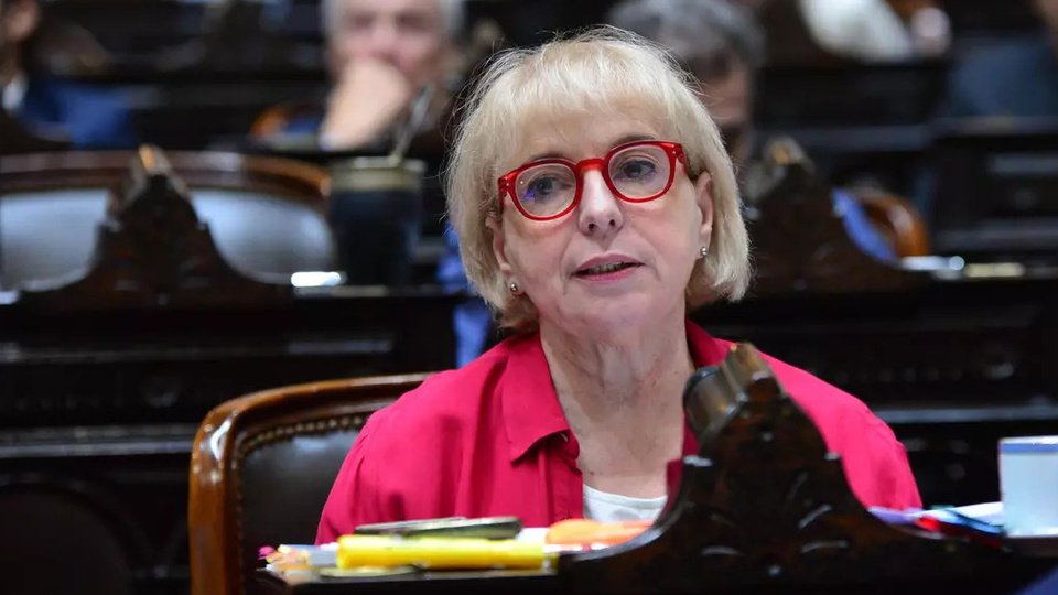 Giudici quiere equiparar los delitos de corrupción con los de lesa humanidad | Un proyecto de ley que tiene una sola destinataria: Cristina Kirchner