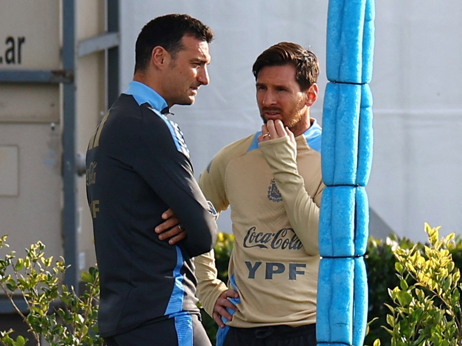 Lionel Messi será suplente contra Chile y su lugar será ocupado por una de las grandes esperanzas de la Selección Argentina