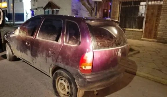 Llevó el auto al mecánico y se enteró meses después que se lo habían vendido