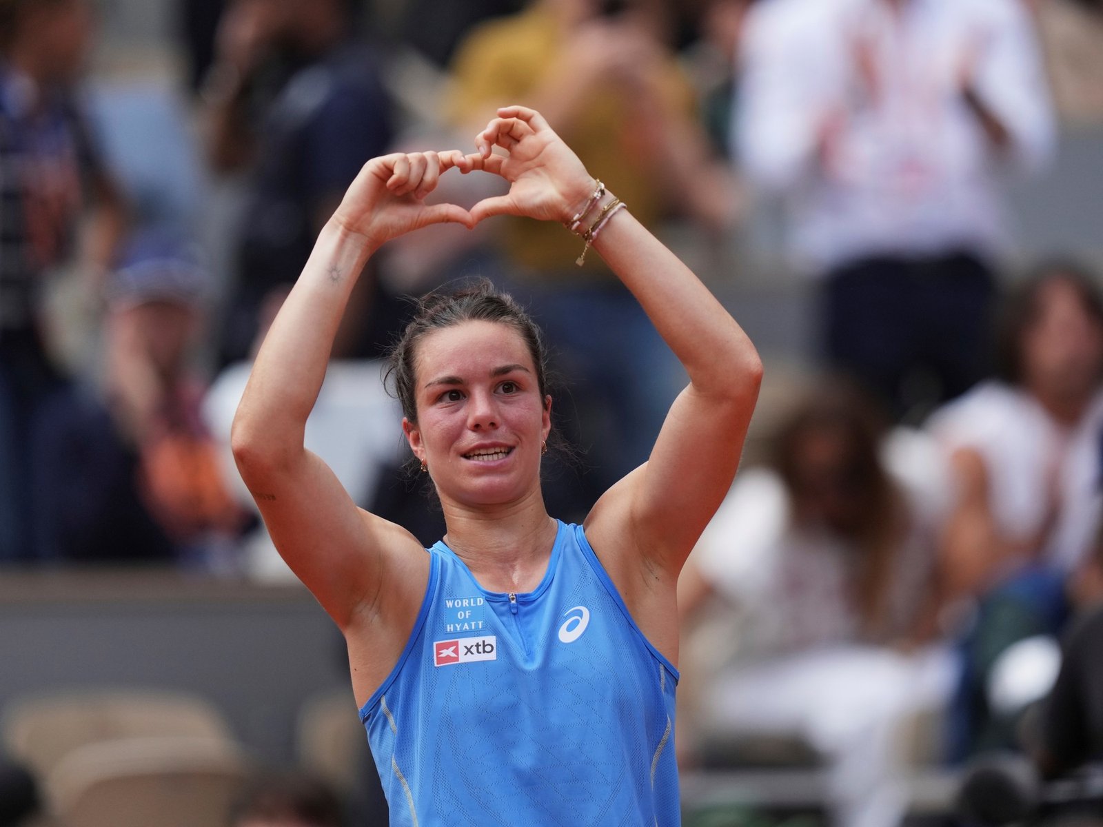 Lois Boisson, la francesa que dio el batacazo e hizo delirar al Philippe Chatrier con su victoria ante la tres del mundo, Jessica Pegula