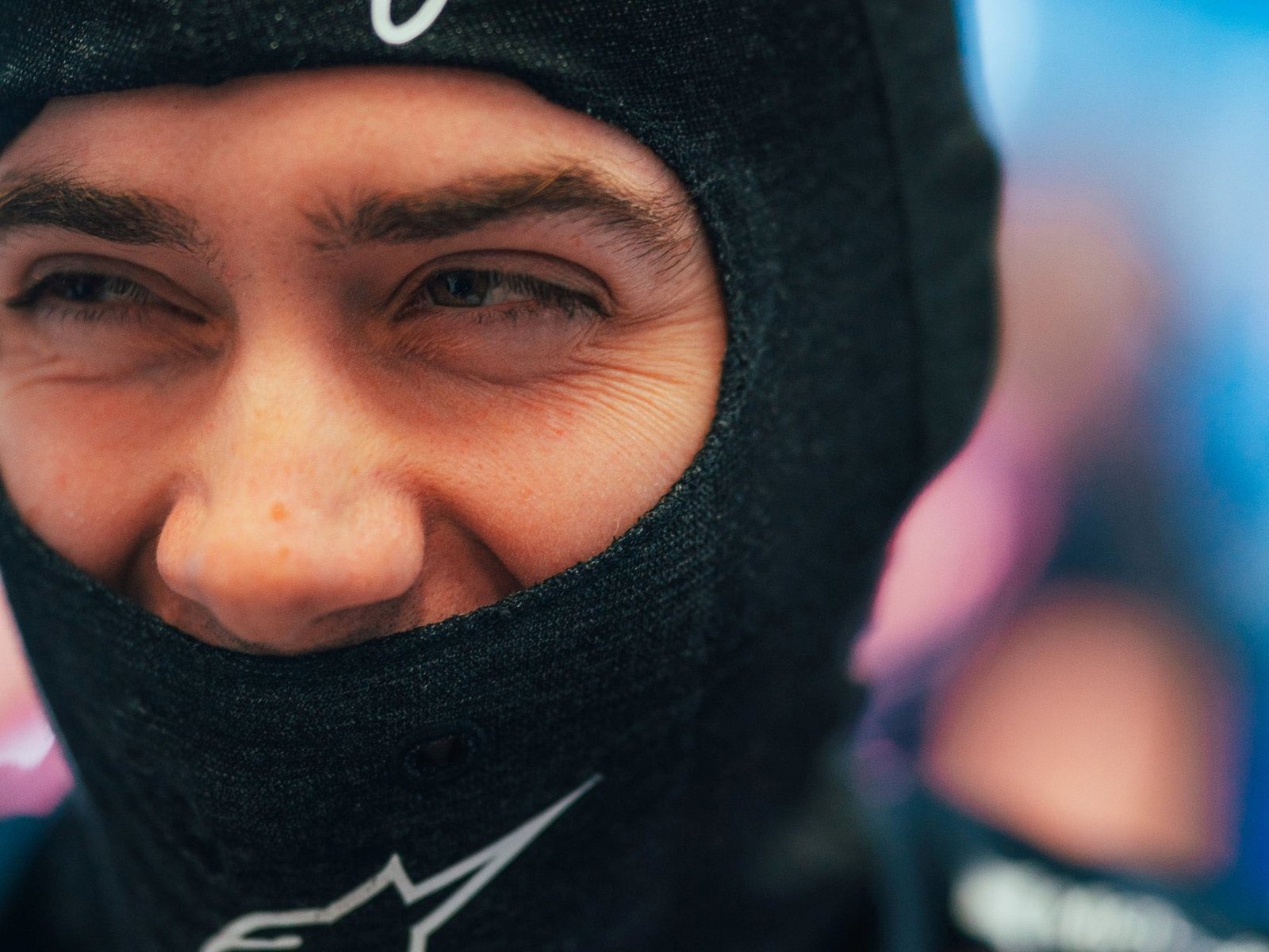 Los mecánicos de Alpine felicitaron a Colapinto por su gran sábado en el GP de Canadá y el argentino les devolvió la pared con un gran elogio