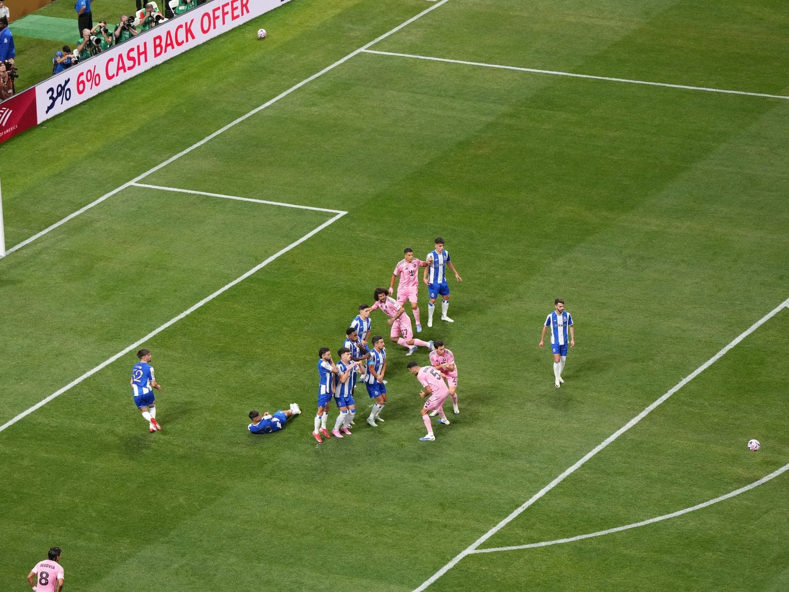 Messi explicó cómo imaginó su golazo de tiro libre y lo comparó con otro que hizo en la Selección Argentina: "Tenía gente alta"