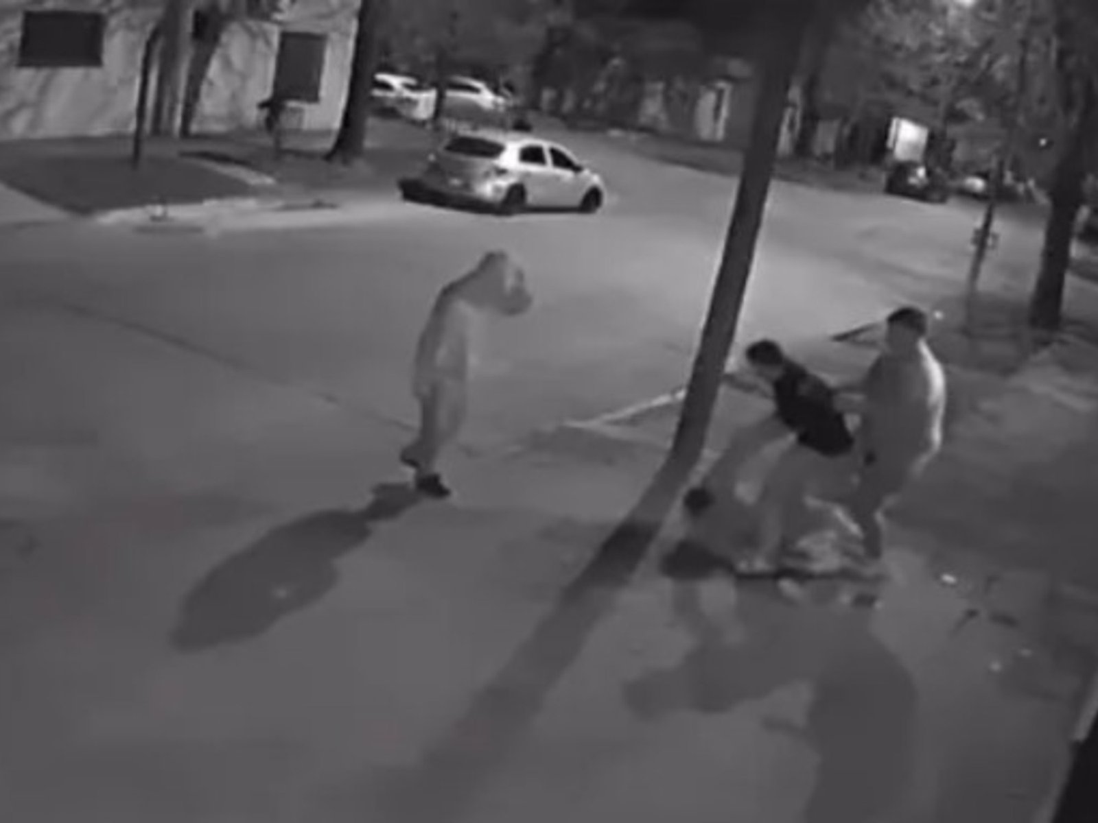 “No nos importa si es el hijo de un diputado, que vayan presos”, la bronca de la familia del chico golpeado a la salida de un boliche