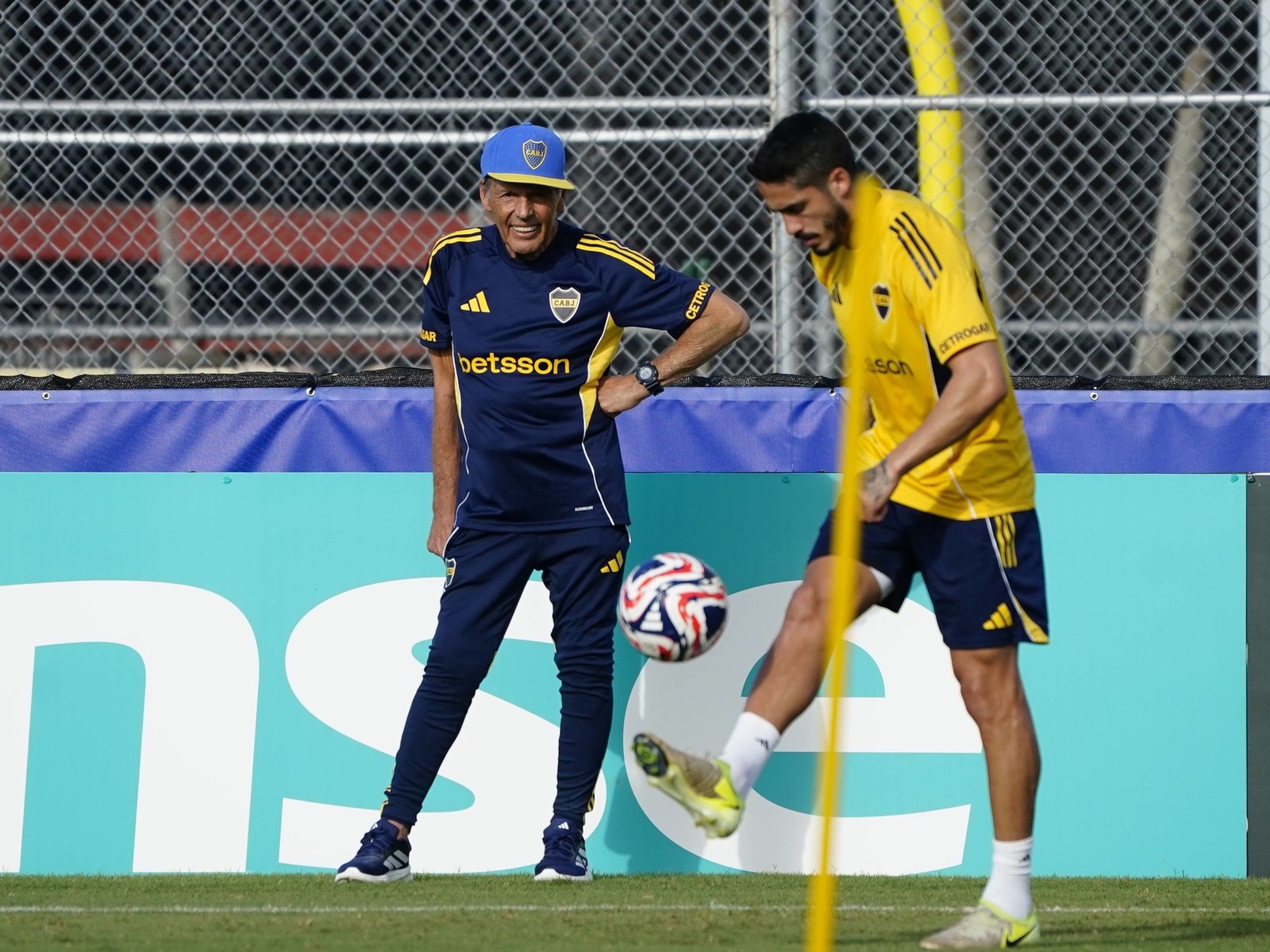 “No nos podemos meter atrás”