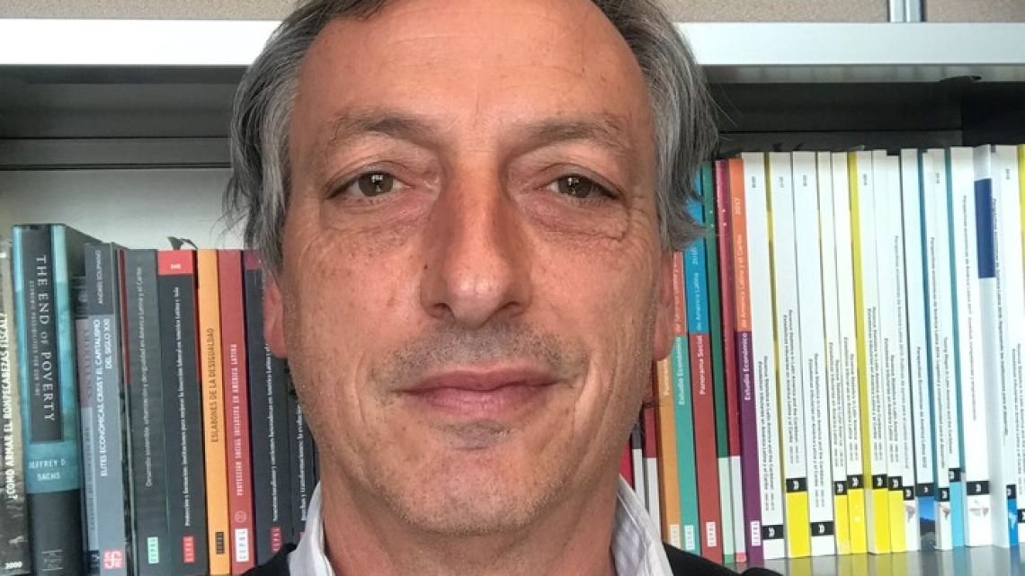 Quién era el economista que fue encontrado muerto en su departamento de Palermo
