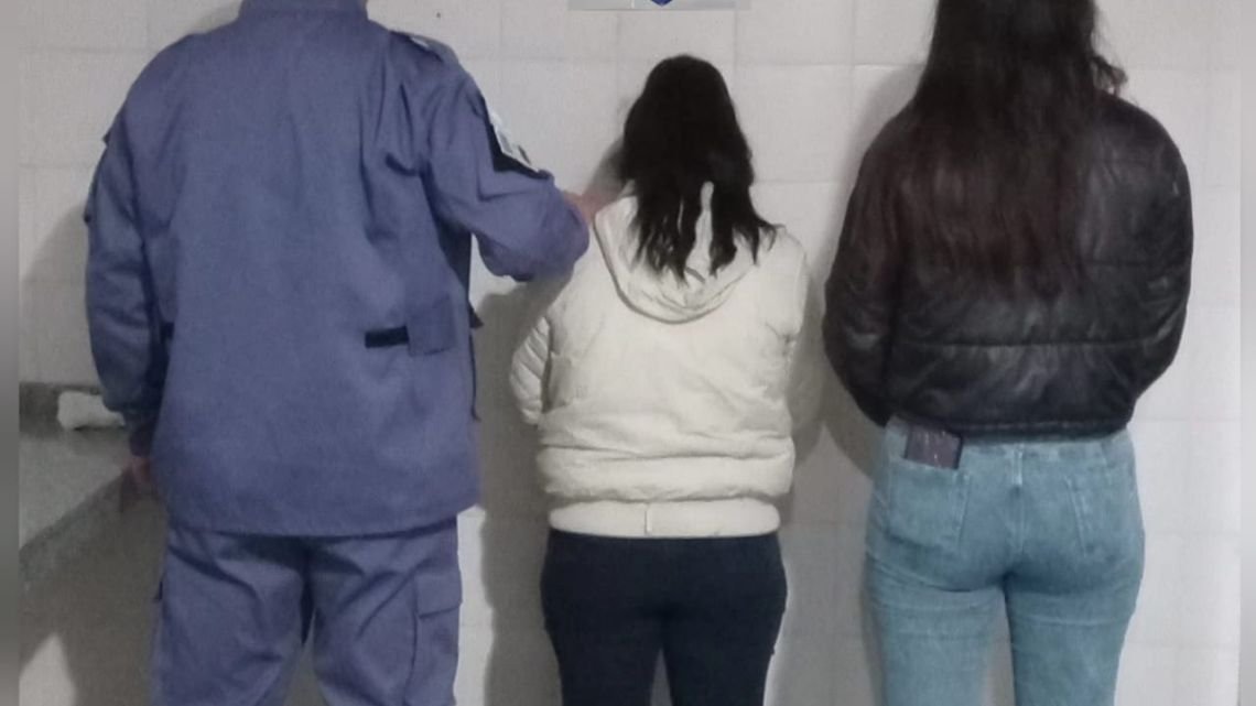Una mujer disfrazada de enfermera quiso robar un bebé en Chaco y fue detenida
