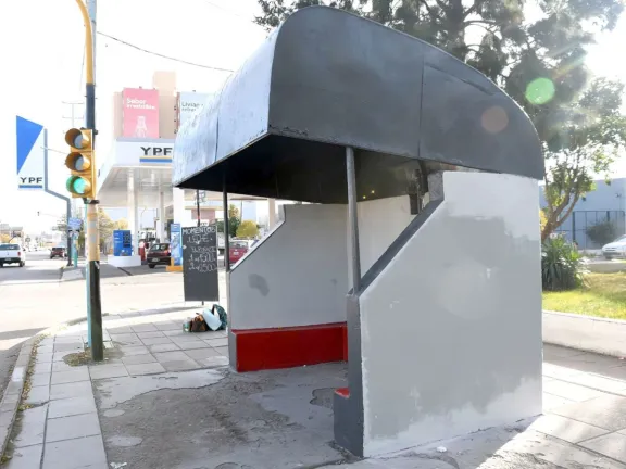 Vandalismo en plazas de Trelew: repudio y llamado a cuidar los espacios públicos