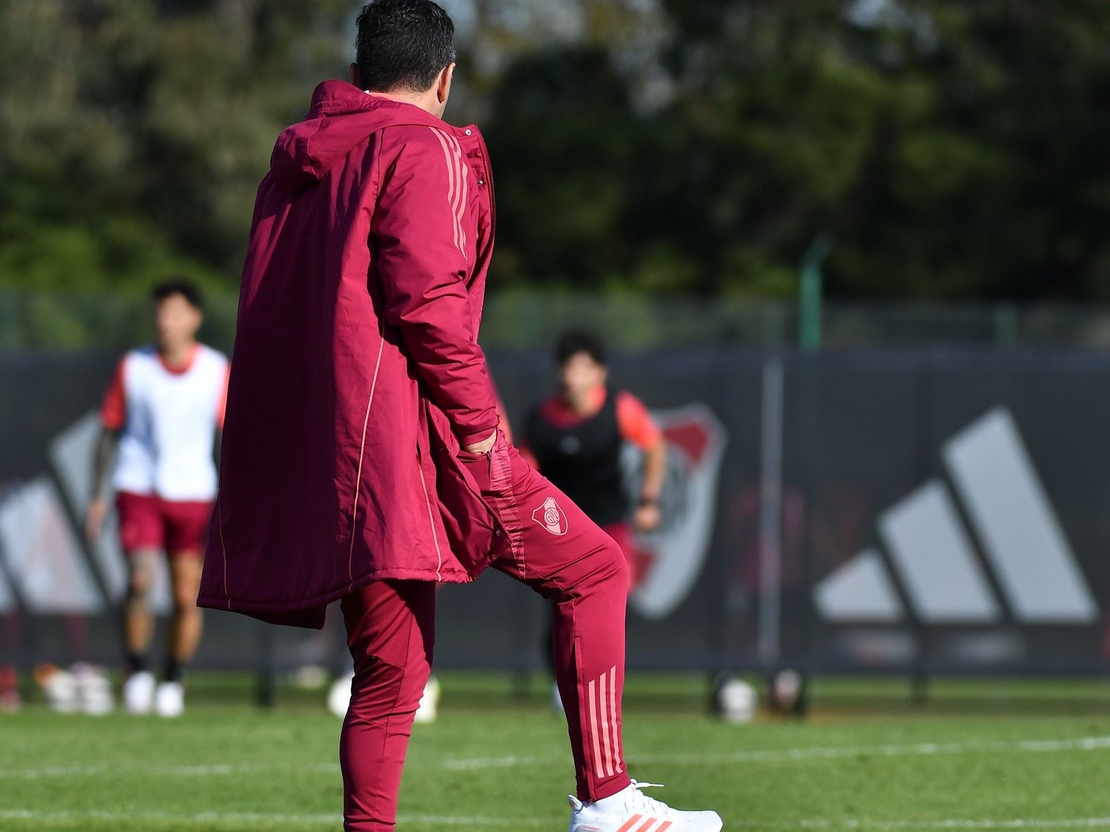 cuándo viaja a Estados Unidos y los puestos en los que Gallardo aceptaría un refuerzo