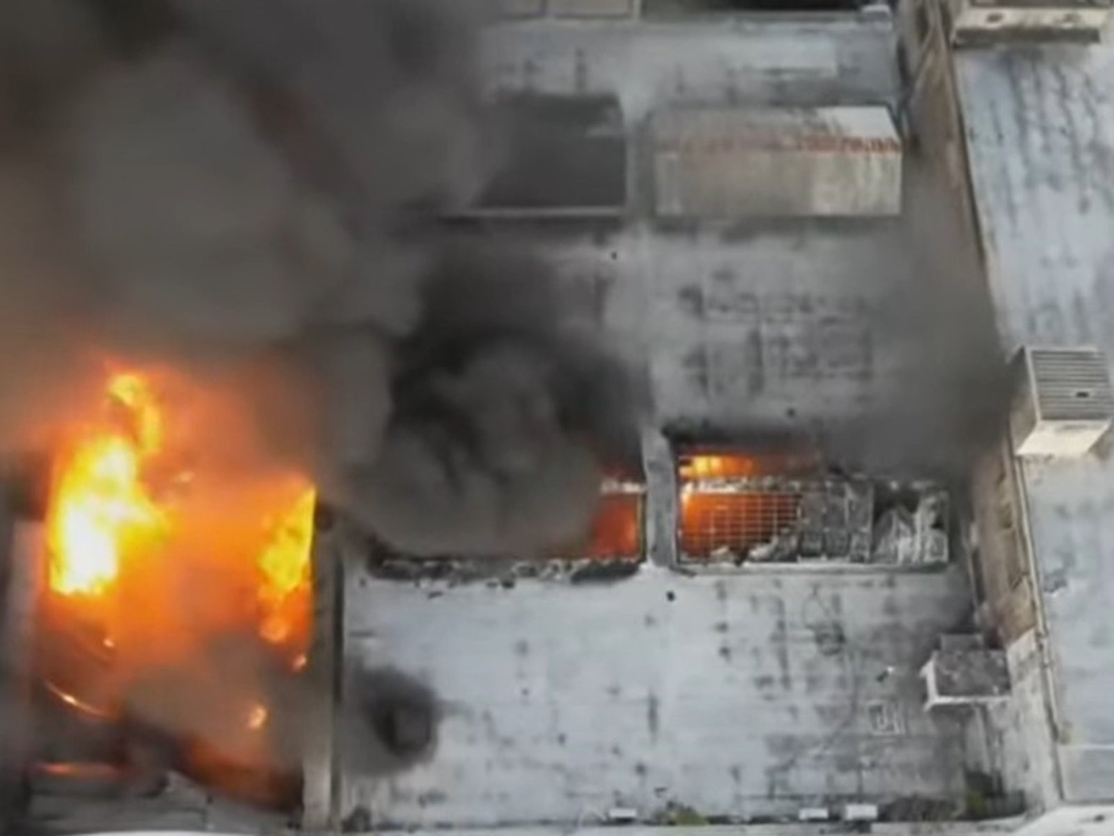 evacuaron a los vecinos y hay peligro de derrumbe