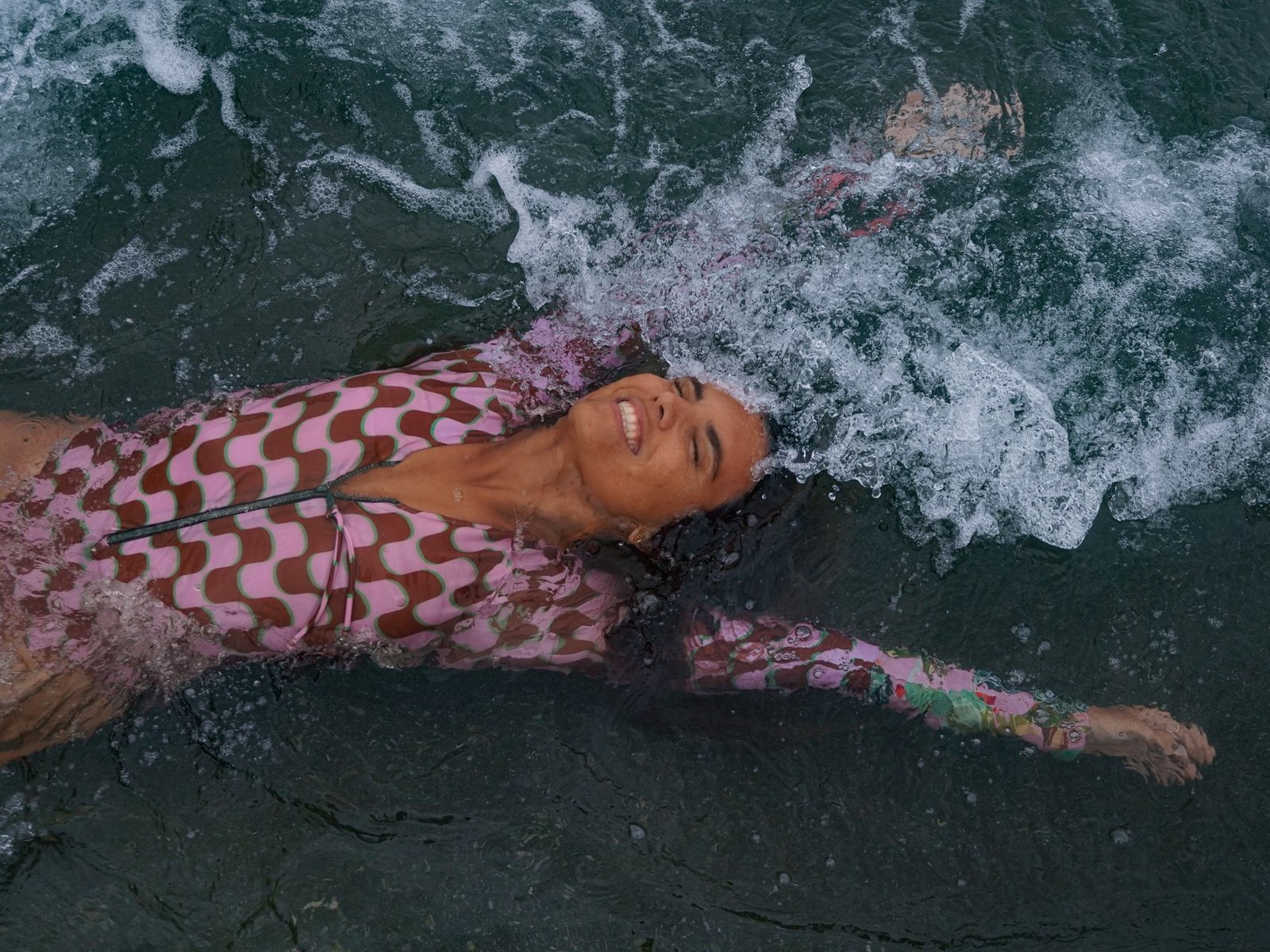 las impactantes fotos de Martina Álvarez, la argentina que lucha por proteger el mar