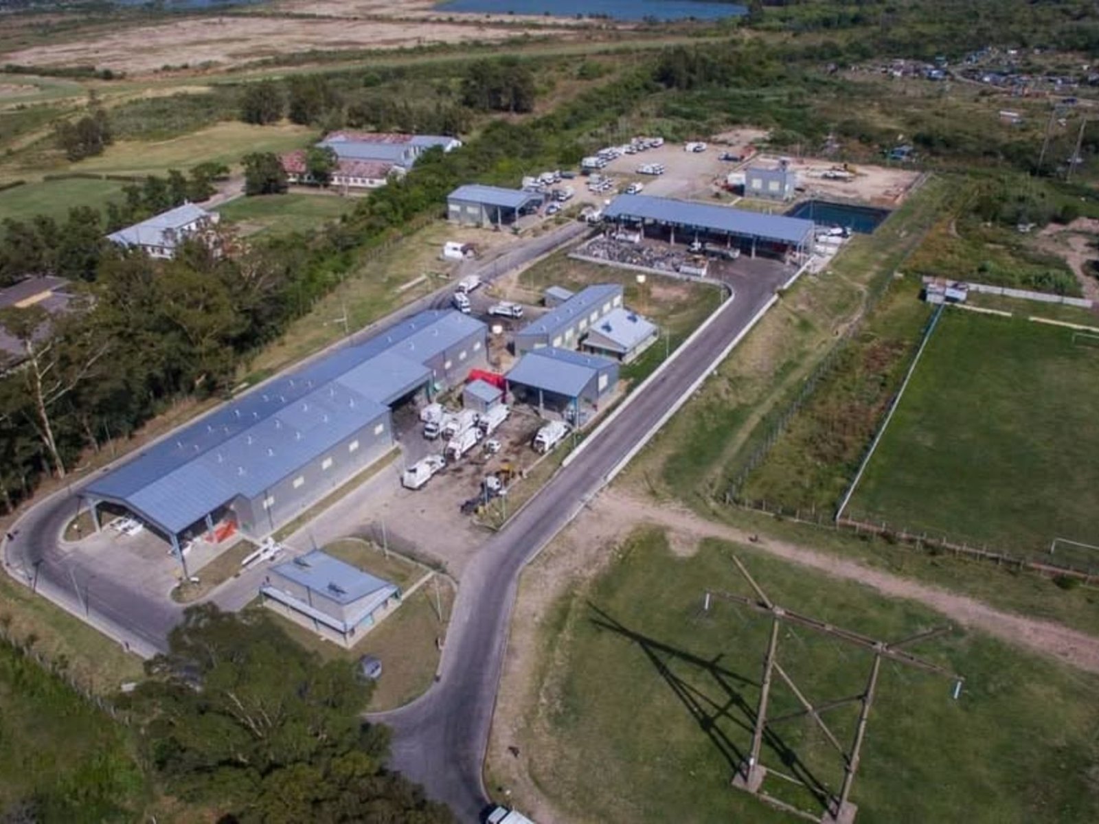 polémica por una planta de residuos al lado de una escuela de Quilmes