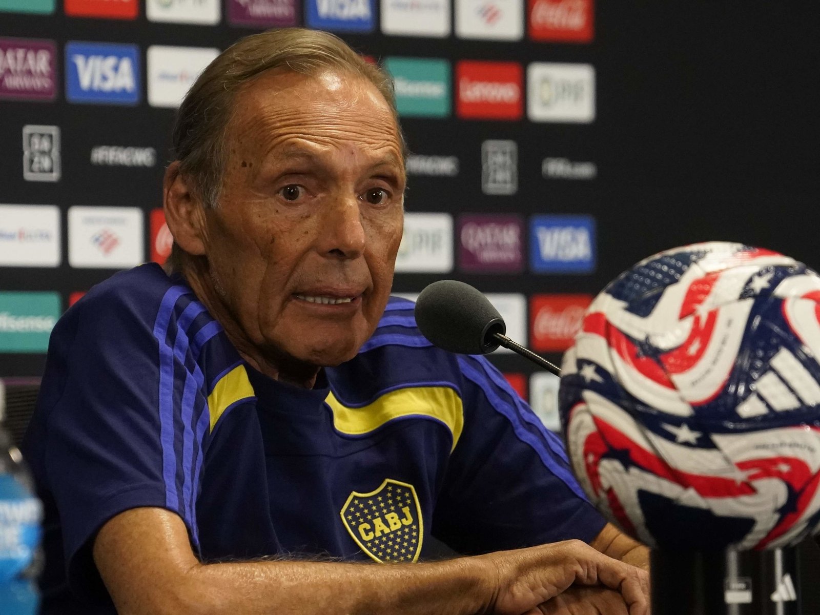 sin pistas sobre el equipo, emoción a flor de piel y “lo simple también es efectivo”