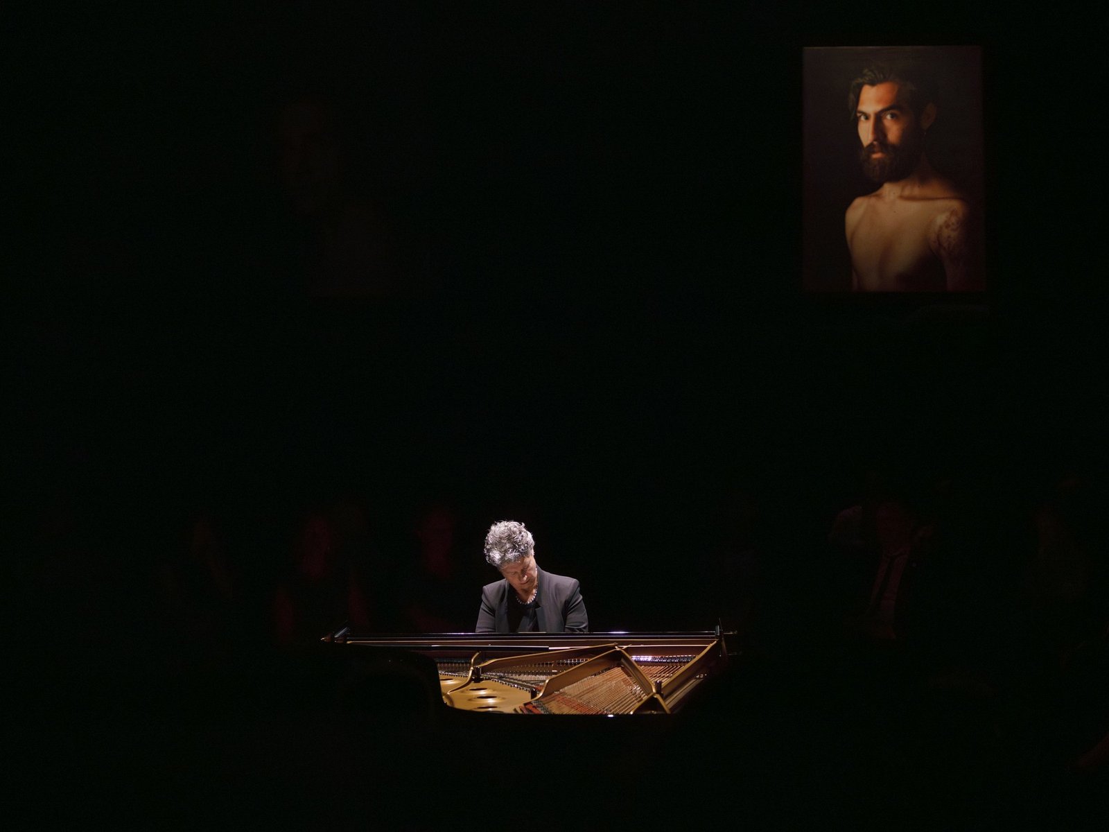 ‘Cien años de soledad’ revive en el Teatro Colón con un viaje sonoro y visual a Macondo