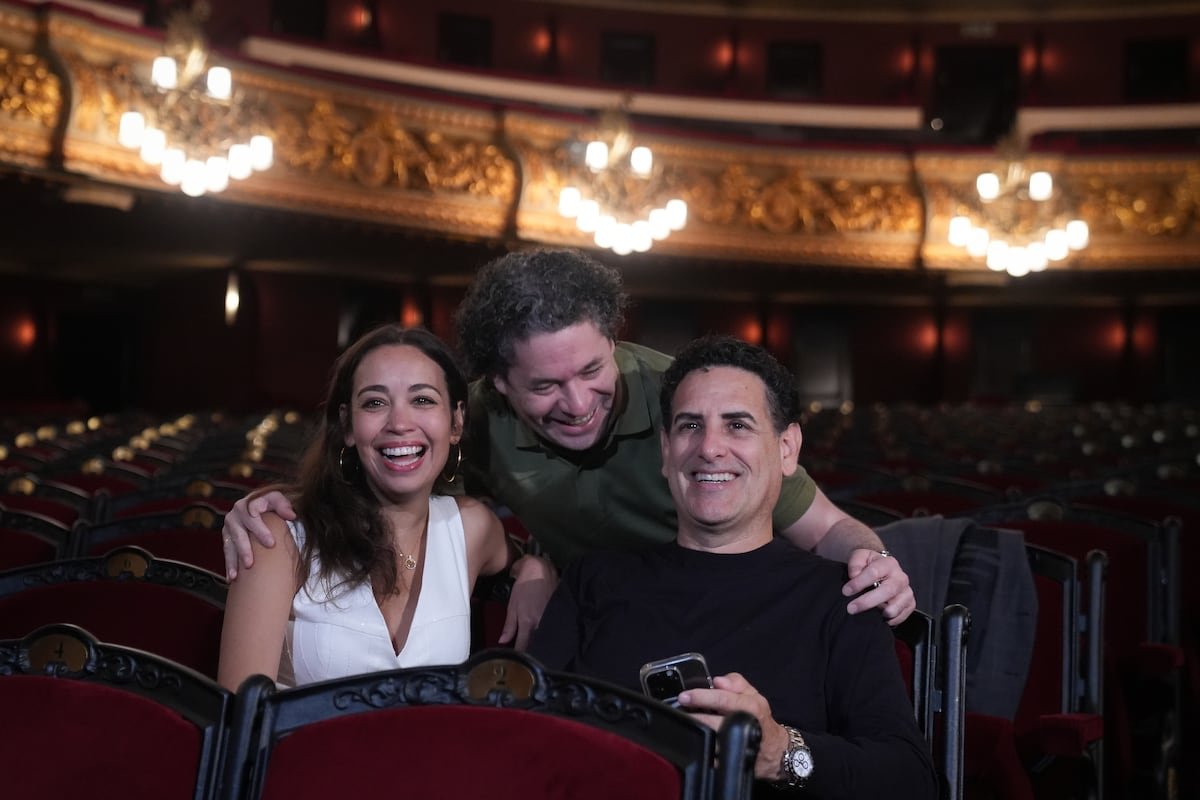 Dudamel, Juan Diego Flórez y Nadine Sierra: un trío para ensalzar “la obra de arte” de ‘West Side Story’ en el Liceu | Cultura