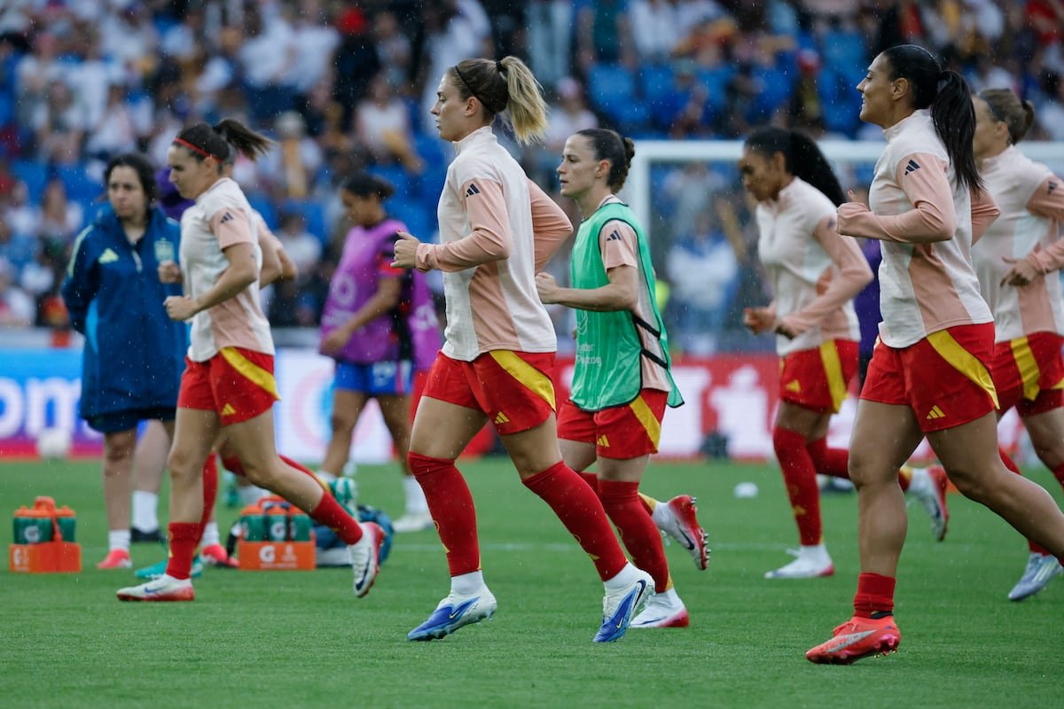 Inglaterra – España en directo | Athenea entra en el once español de la final | Eurocopa Femenina Suiza 2025