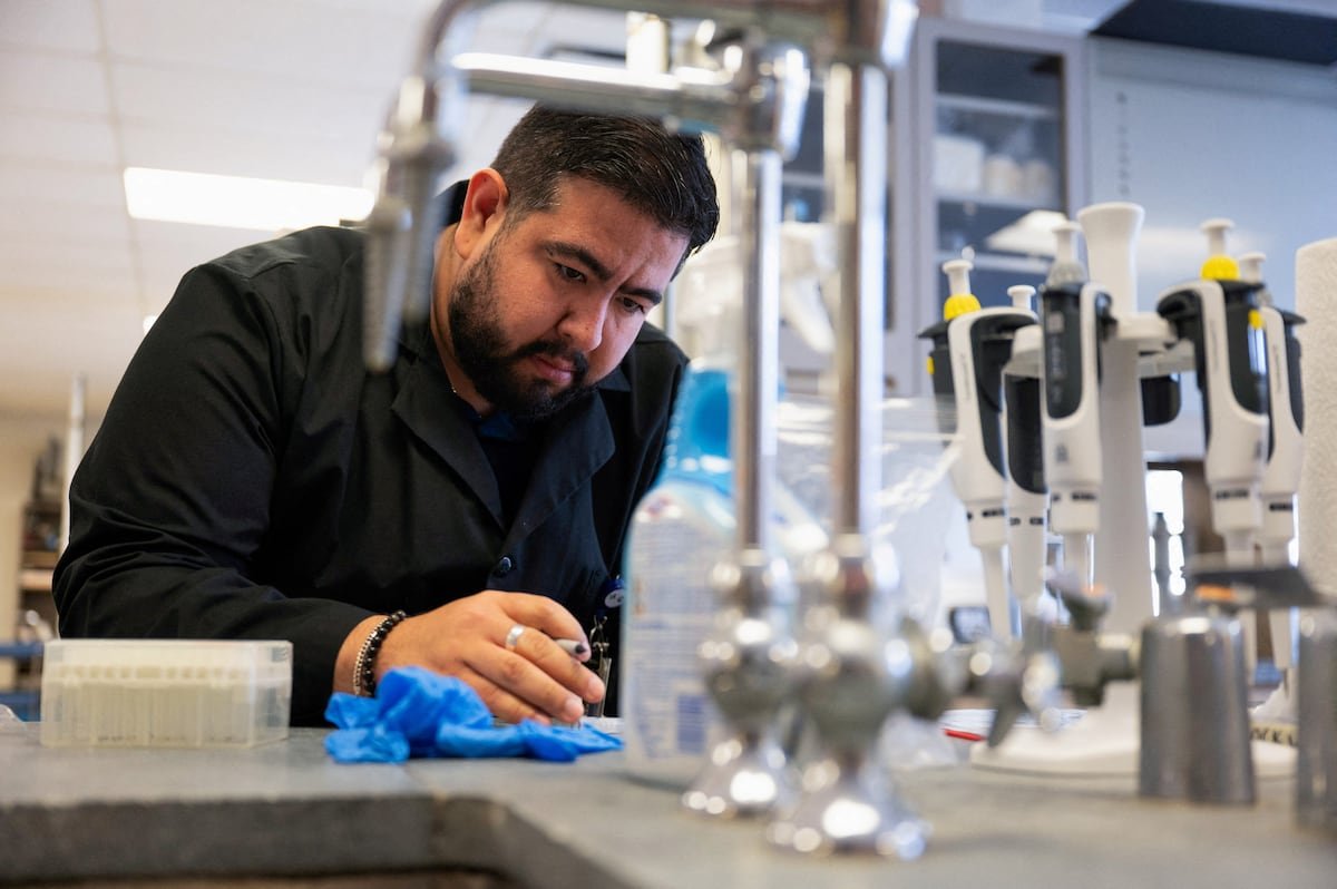 La ciencia se rebela contra Trump | Opinión