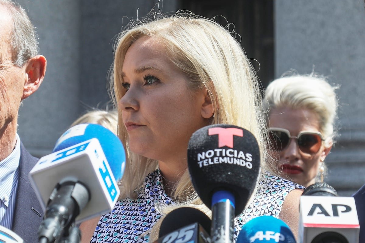 La familia de Virginia Giuffre, principal testigo del ‘caso Epstein’, pide a Trump que no indulte a Ghislaine Maxwell | Internacional