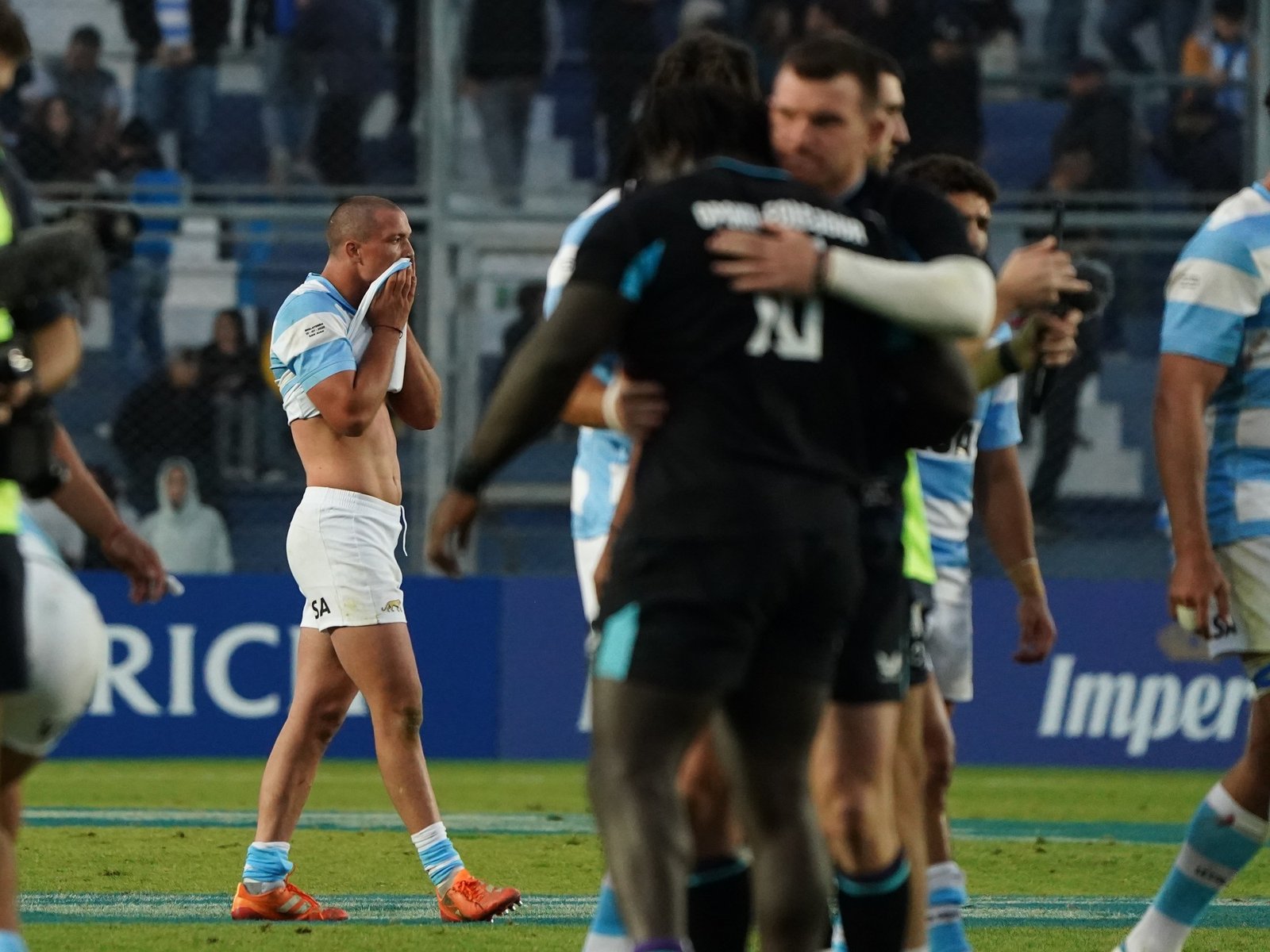 Los Pumas, con otra pálida actuación, volvieron a caer ante Inglaterra que se quedó con la revancha en San Juan