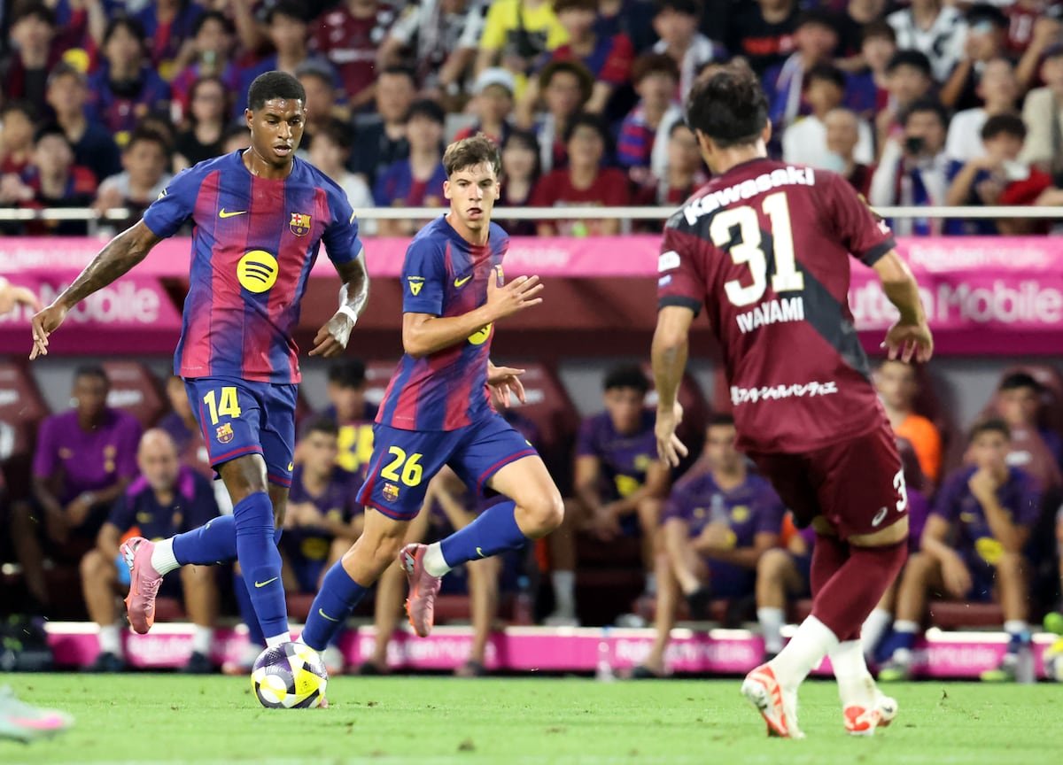 Los jóvenes del Barcelona se reivindican en Japón en el estreno de Joan García y Rashford | Fútbol | Deportes