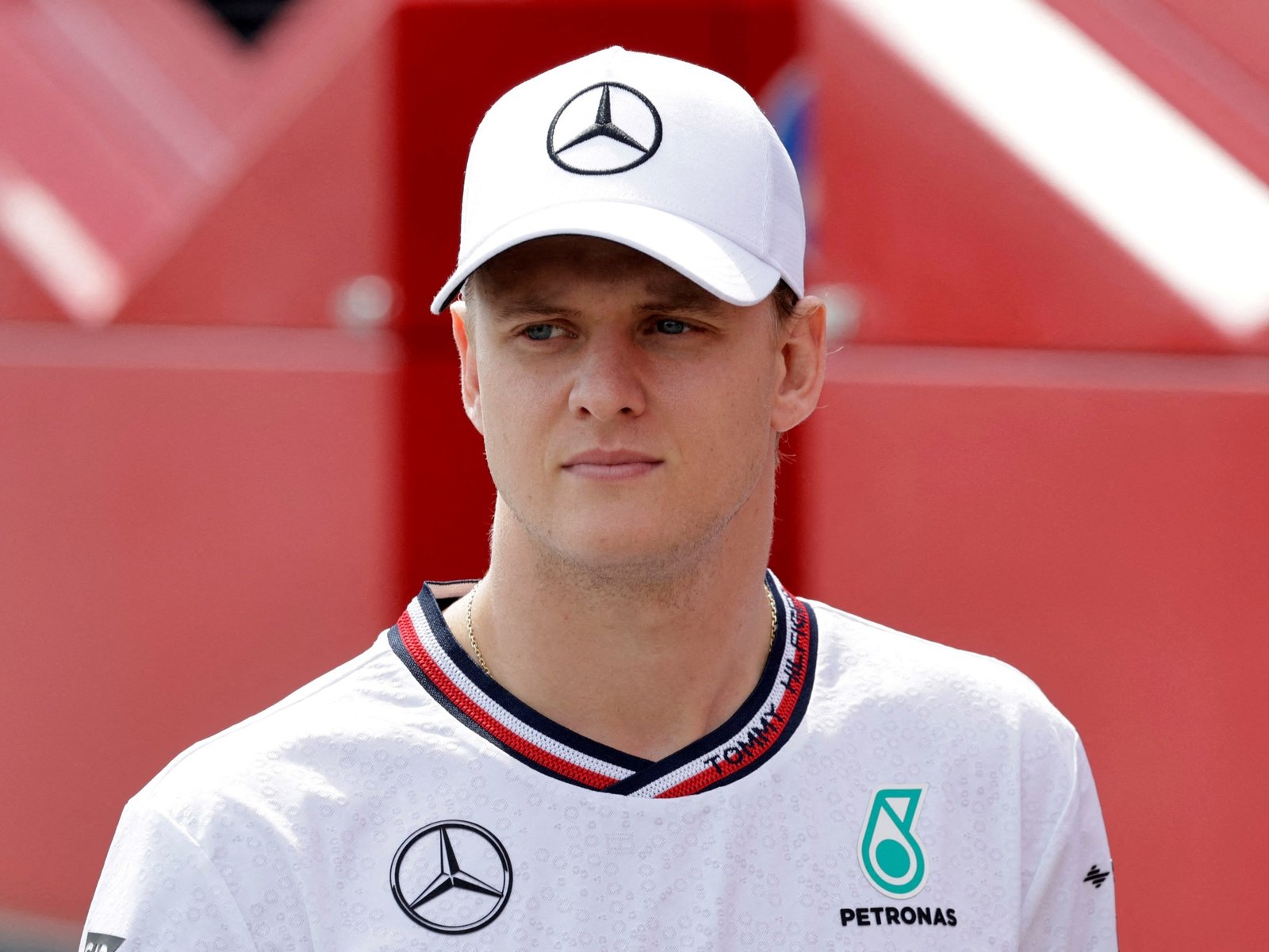 Mick Schumacher se acerca a Cadillac después de haber peleado con Franco Colapinto por la butaca de Alpine