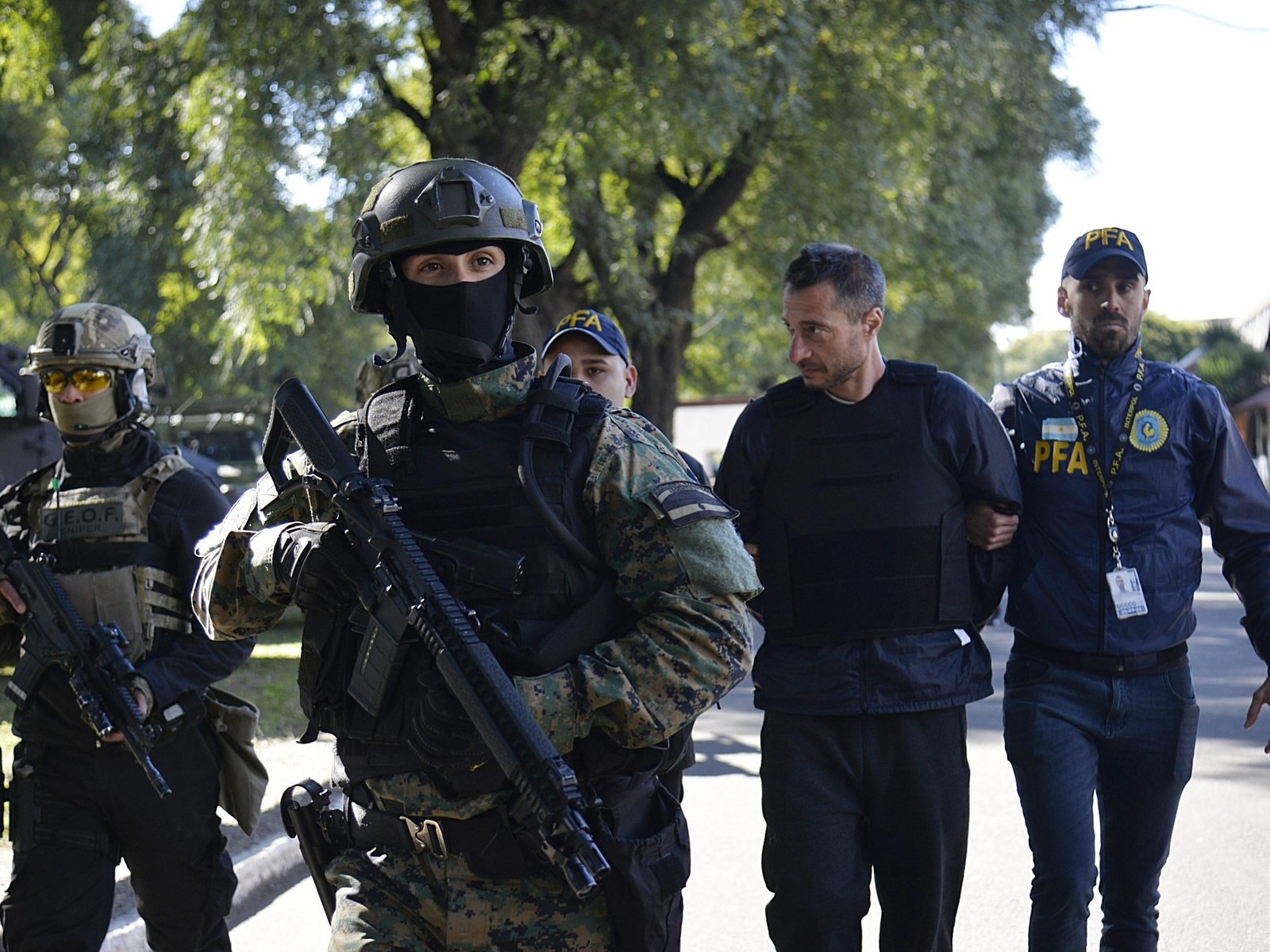 Trasladaron a Rosario a Damián Reifenstuel, capturado en Bolivia por matar a pedradas a la hincha de Central Ivana Garcilazo