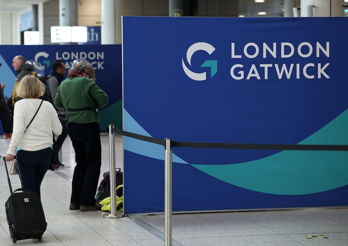 Un fallo técnico en el control aéreo de Londres paraliza en tierra todos los vuelos que salen del Reino Unido | Internacional