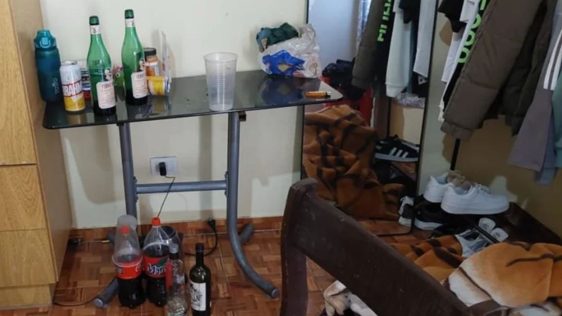 Un joven de 19 años murió tras ser víctima de tres “viudas negras”