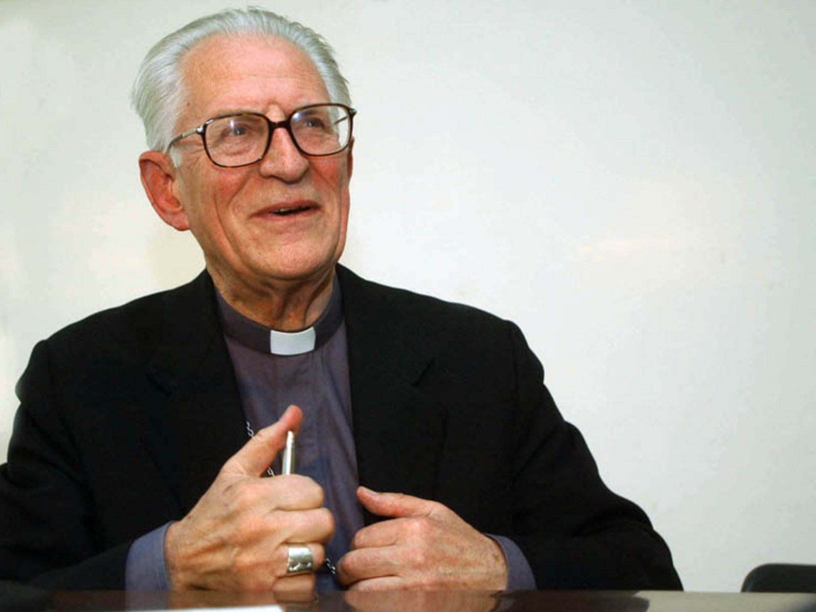A los 99 años, falleció el cardenal argentino Estanislao Karlic