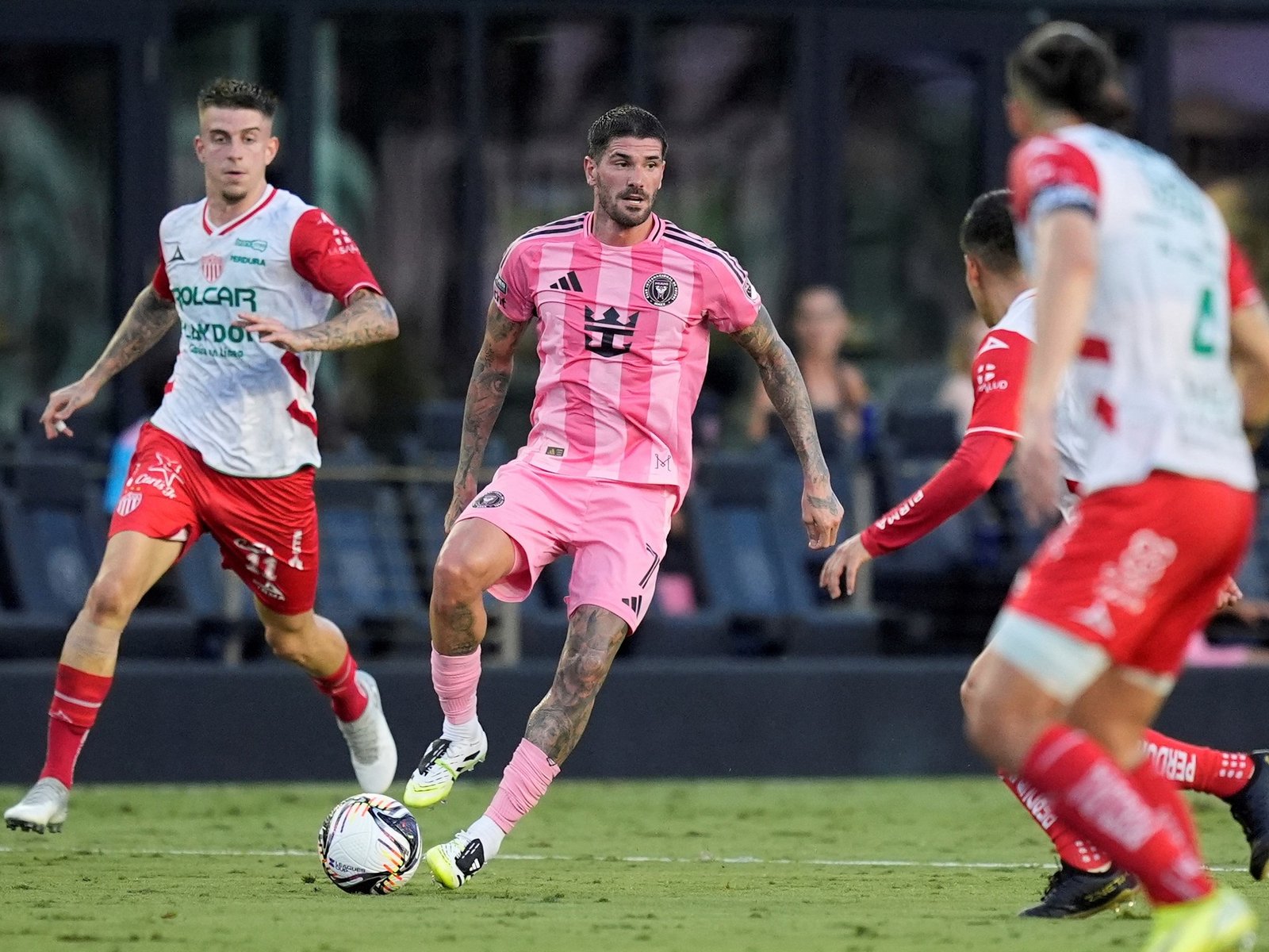 A qué hora juega Inter Miami vs Pumas por la Leagues Cup este 6 de agosto: cómo y dónde ver