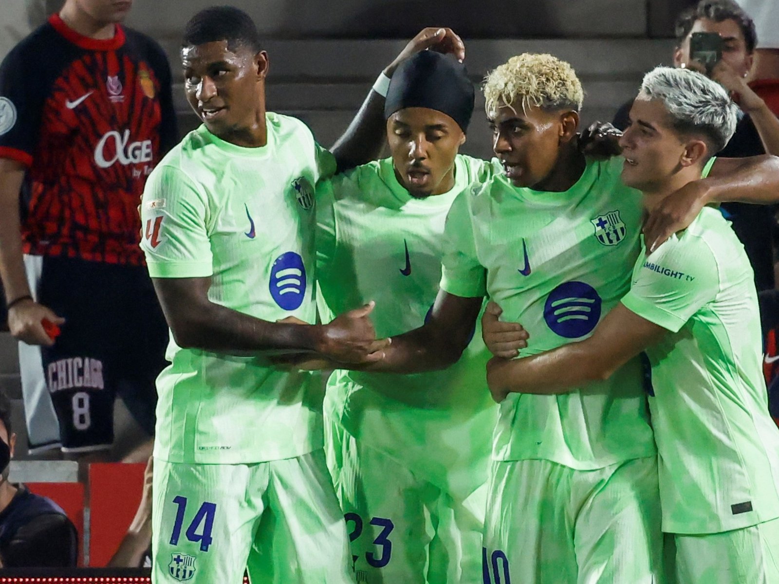 Barcelona le ganó a Mallorca en el arranque de La Liga con un gol de Lamine Yamal en modo Messi y la primera gran polémica del torneo