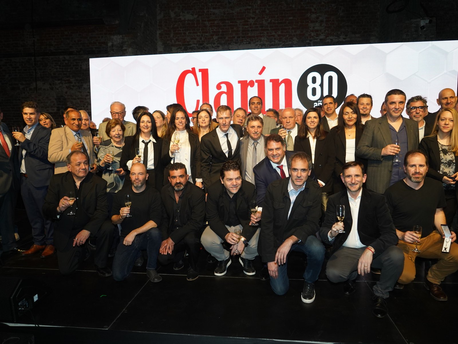 Clarín hizo una celebración especial junto a su personal por los 80 años de su fundación