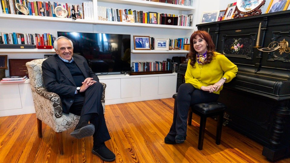 Cristina Kirchner agradeció la visita de Ernesto Samper | El expresidente colombiano estuvo en San José 1111