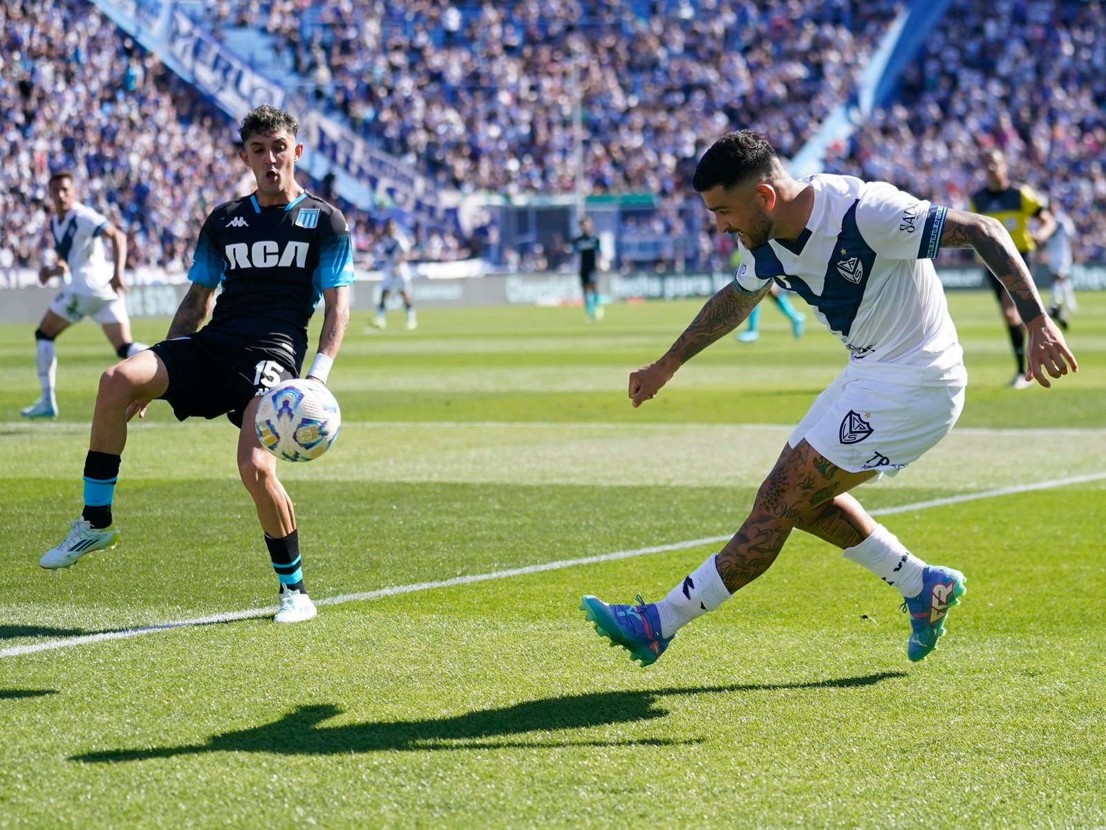 Cuándo juegan Racing y Vélez por los cuartos de final de la Copa Libertadores 2025
