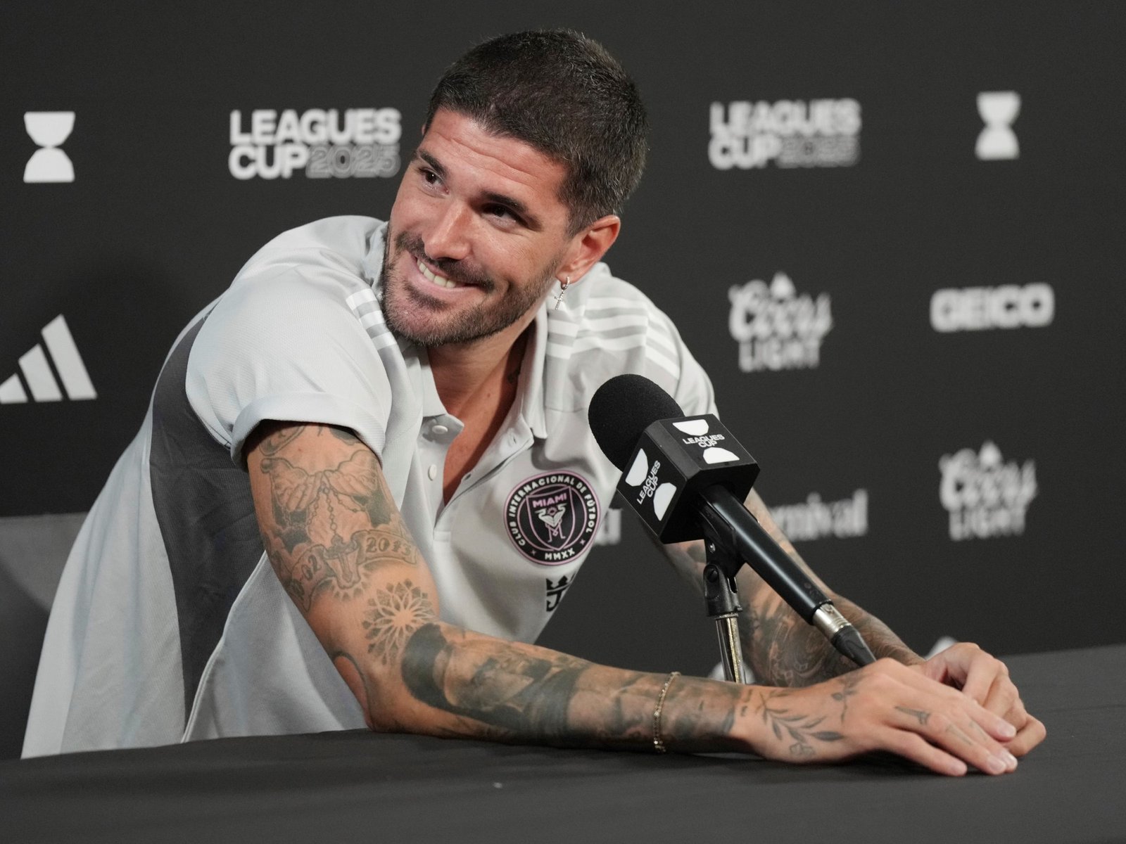De Paul contó cómo ayudó Messi para que llegara a Inter Miami y reveló la charla que tuvo con Scaloni antes de dejar Atlético de Madrid