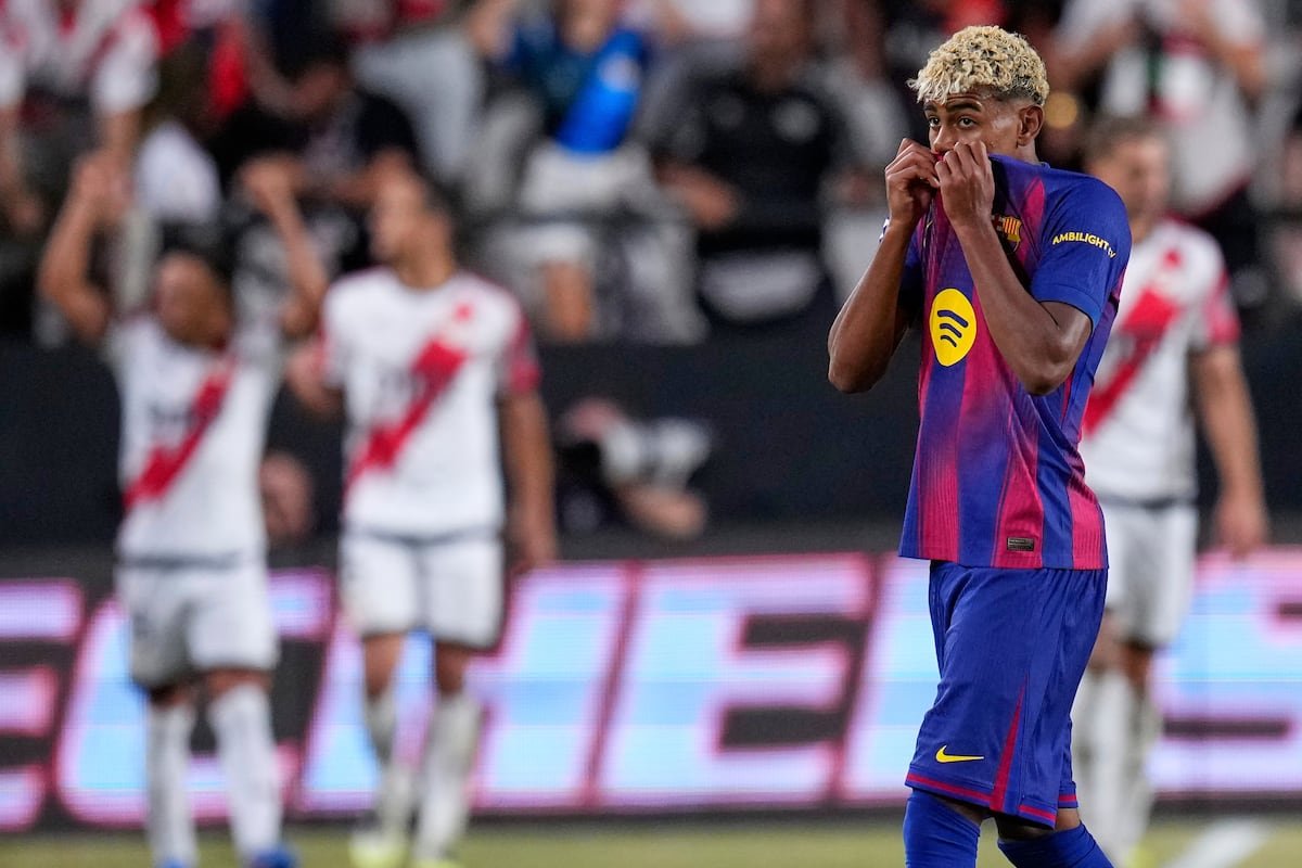 Lamine Yamal, tras el gol del empate del Rayo en Vallecas.