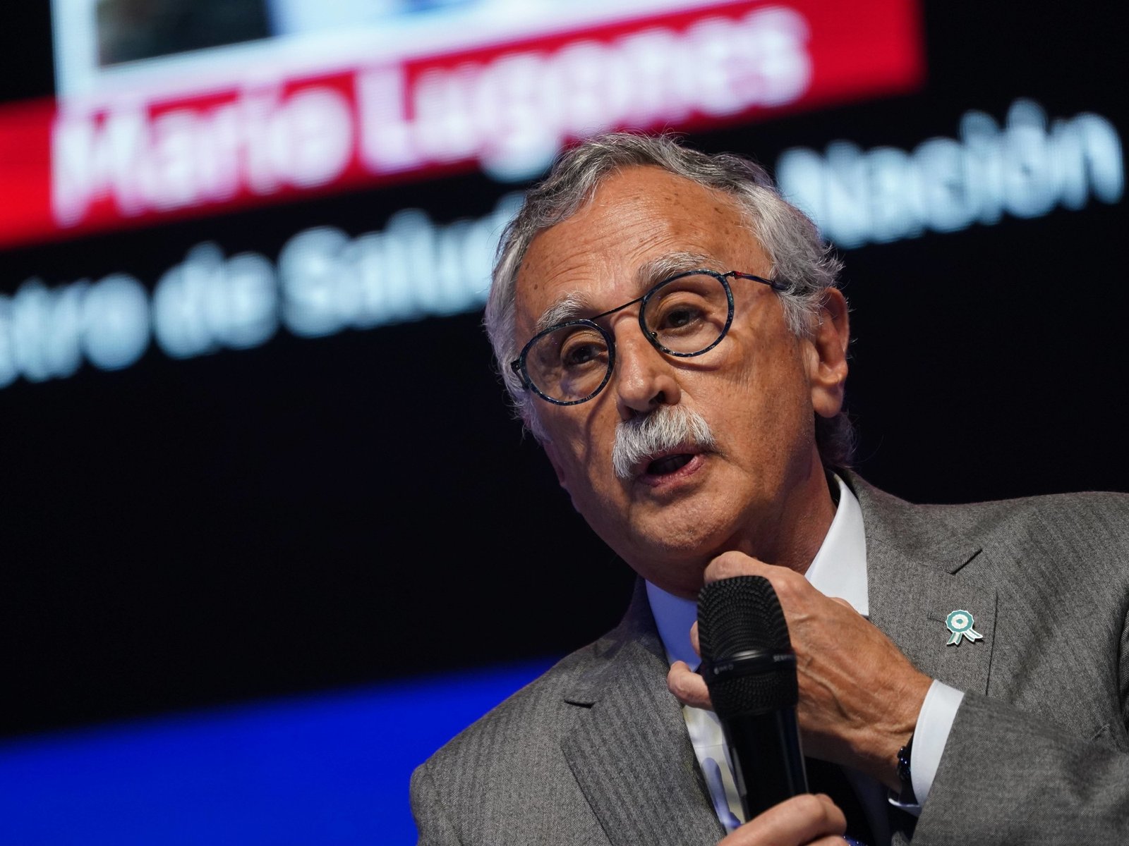 El ministro de Salud llamó “delincuentes” a los dueños del laboratorio que distribuyó el fentanilo contaminado y apuntó a sus vínculos con el kirchnerismo