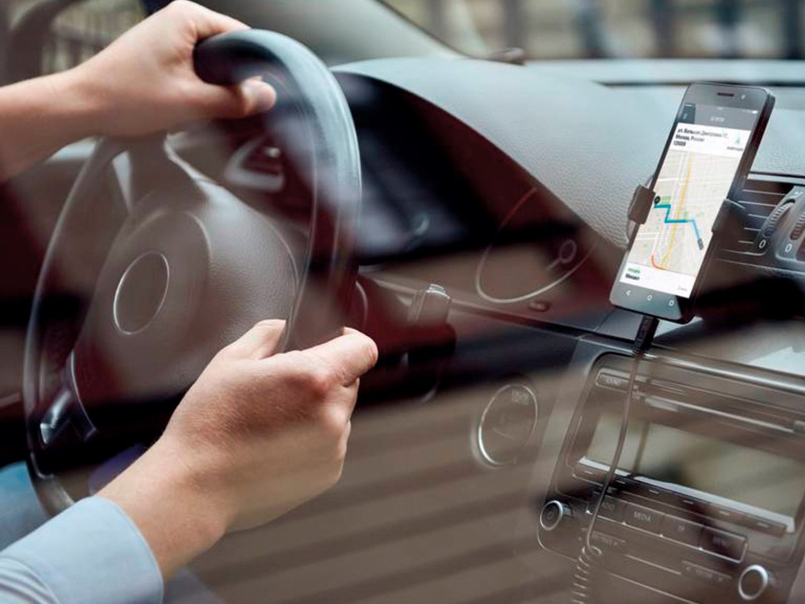 "Están manejando un auto con mi registro"