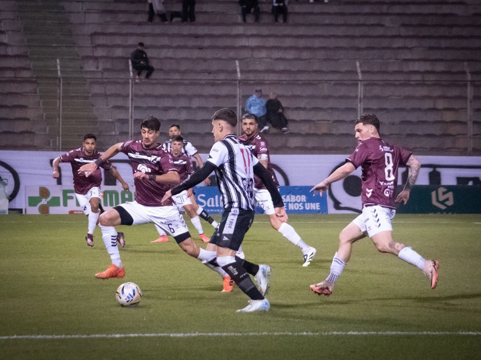 Golpe en Salta: Gimnasia de Mendoza perdió y peligra su liderazgo :: Olé