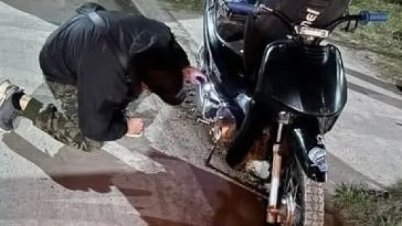 Joven detenido por conducir moto con patente falsa y pedido de secuestro vigente