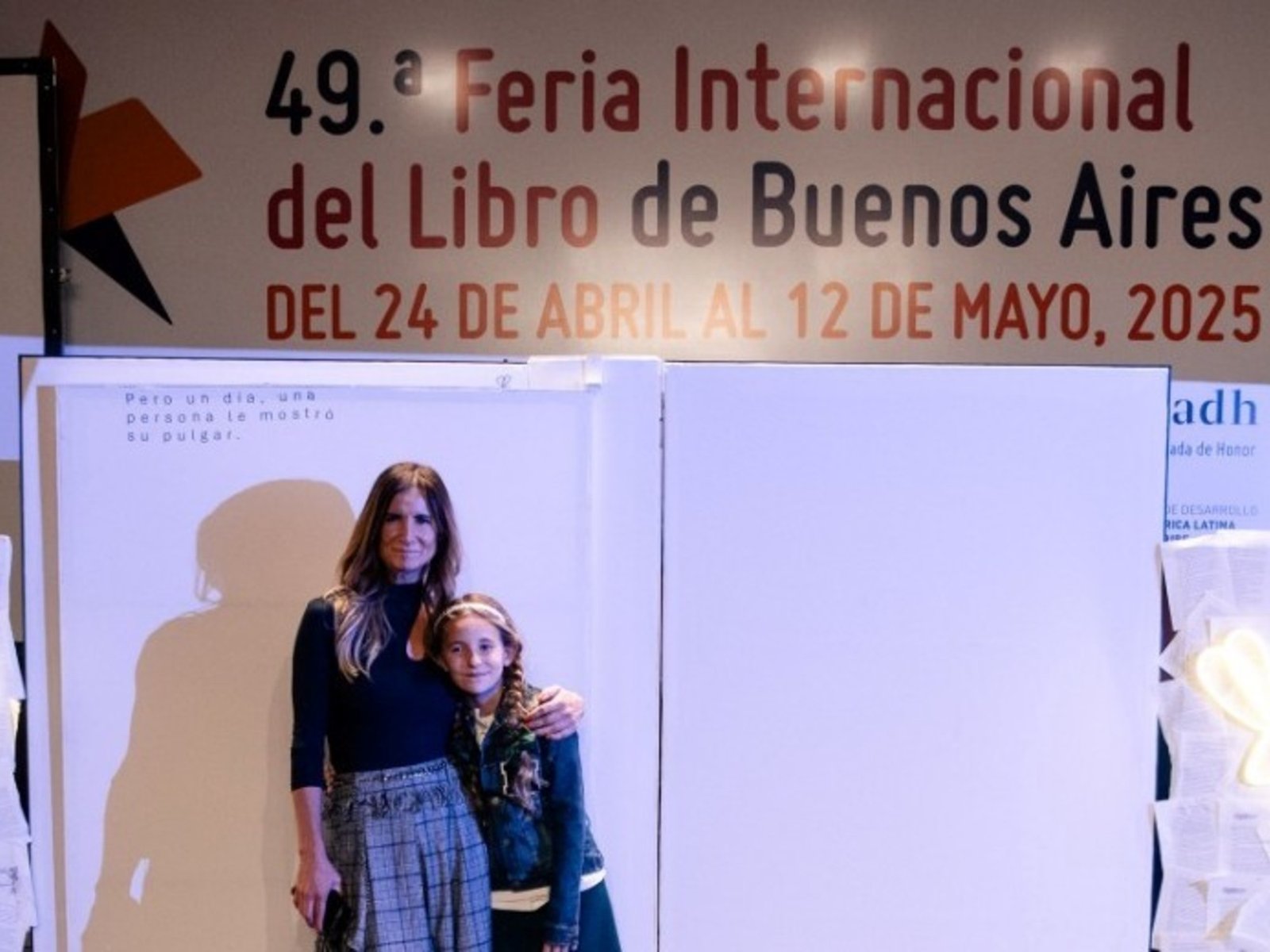 La historia de Mía, la primera “escritorita” en presentarse en la Feria del Libro
