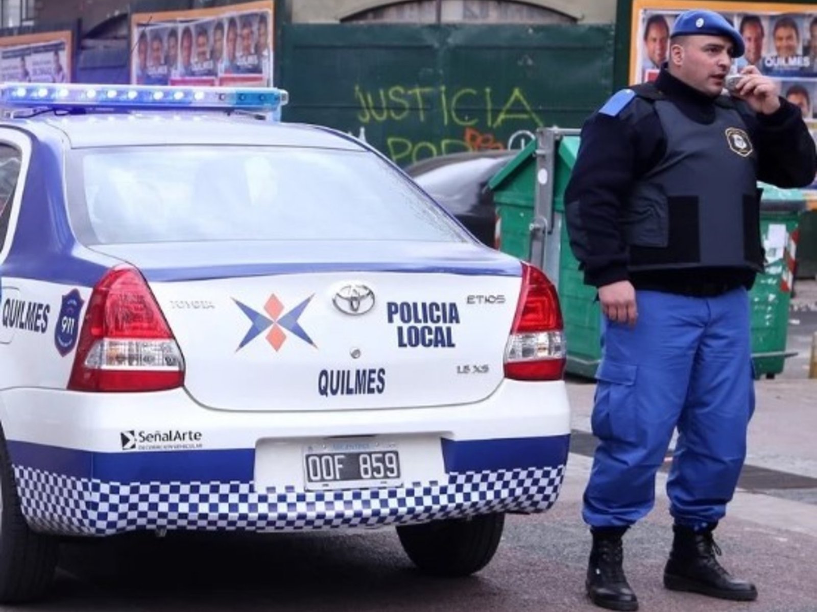 "Les apuntaron a los chicos para robar un auto"