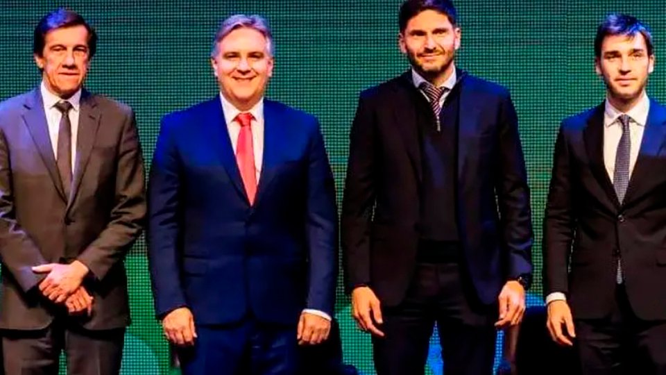 Los vetos de Milei, el primer desafío de los gobernadores de "Un grito federal" | Esta semana, sus legisladores deberán posicionarse en el Congreso si apoyan o no al Presidente  